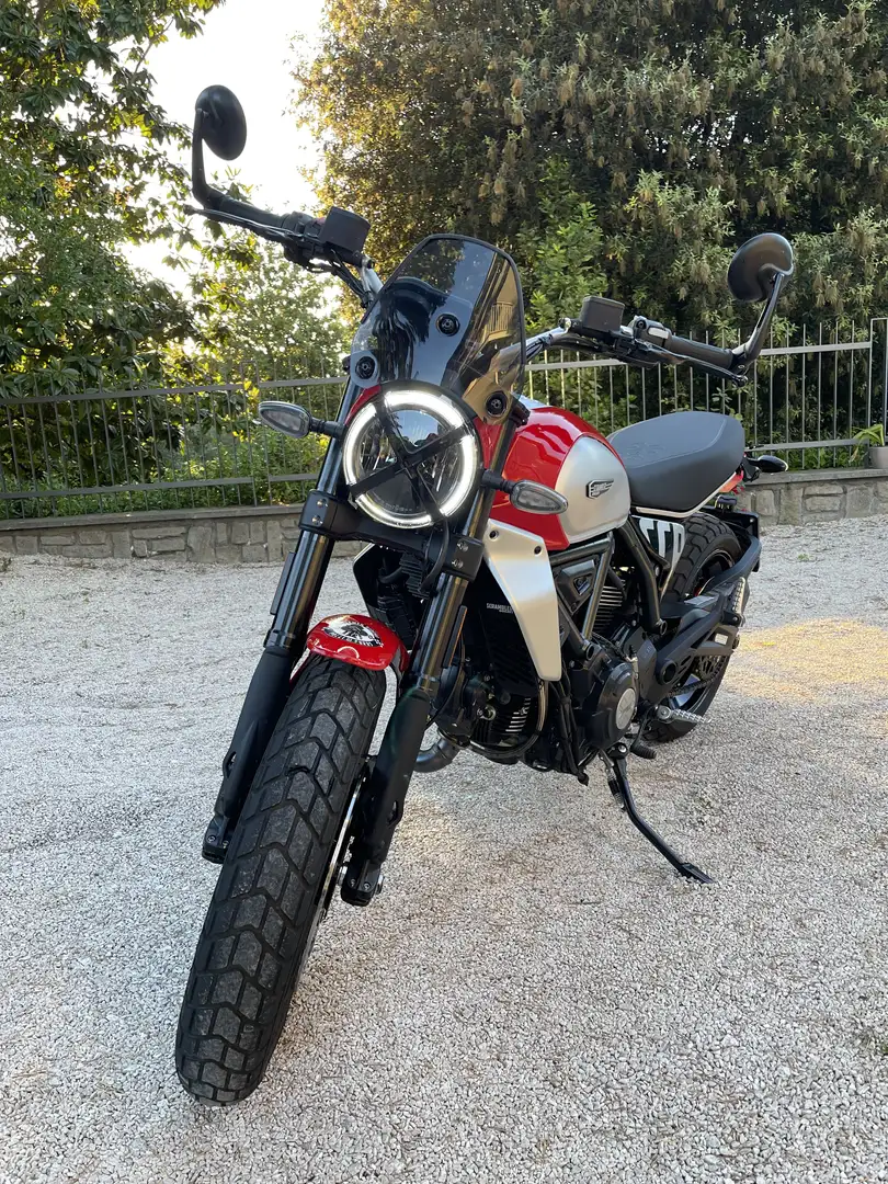 Ducati Scrambler icon red - 1