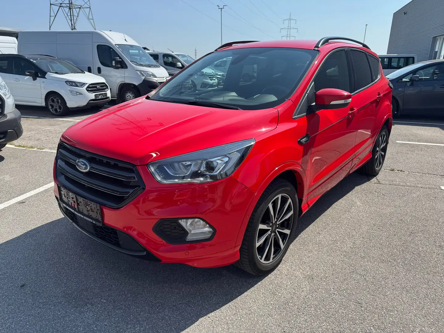 Ford Kuga 1.5 TDCi ST-Line Rouge - 1