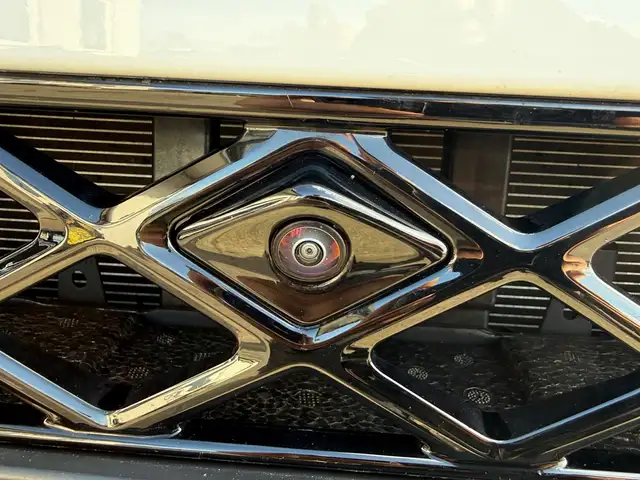 Volkswagen Tiguan view 25