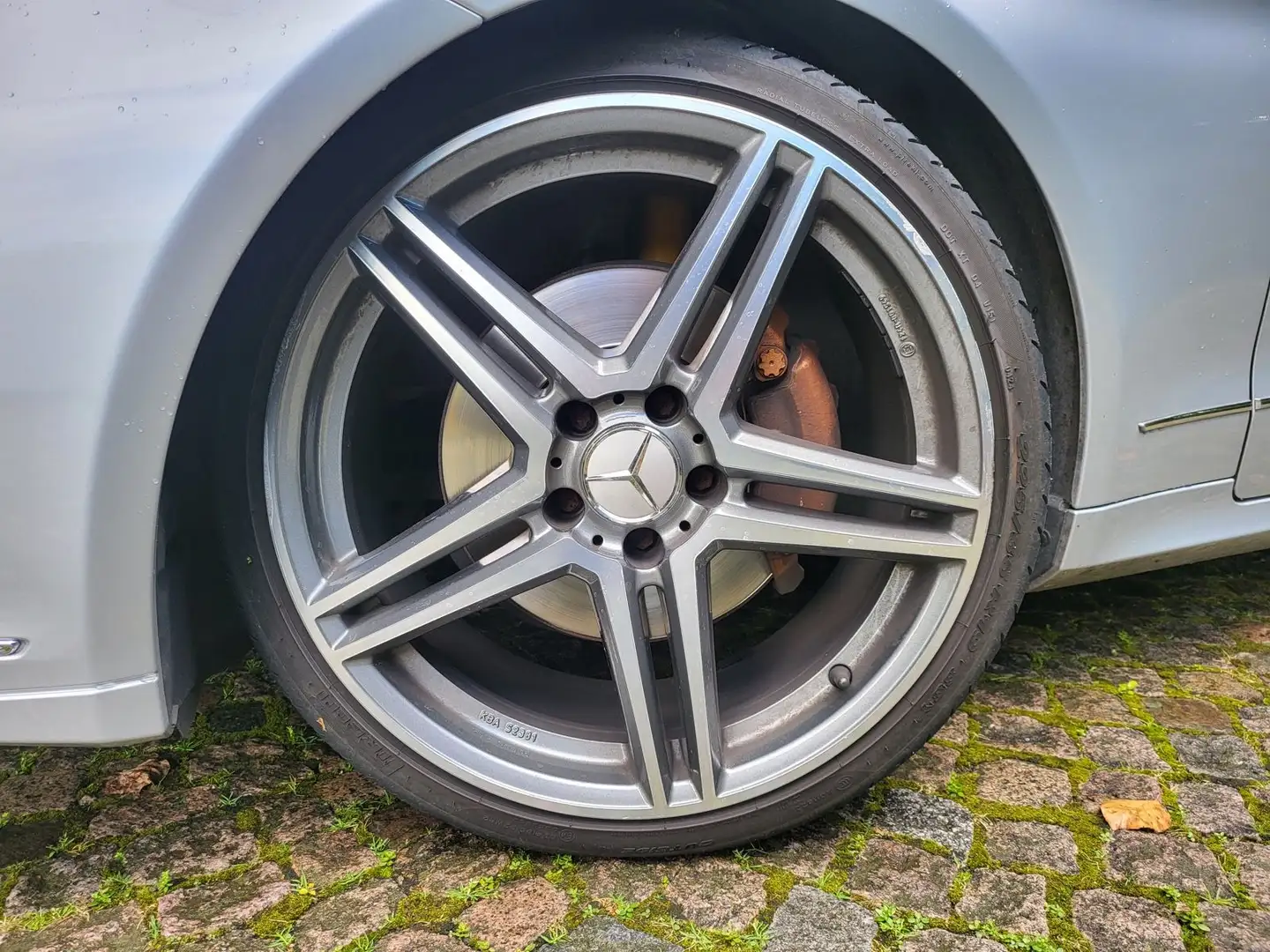 Mercedes-Benz E 350 Coupé E 350 CGI AVANTGARDE COMAND Argent - 2