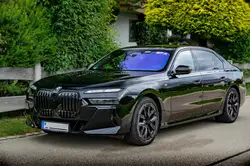 Bmw 740 740d xDrive M Sport · Executive Lounge · unfallfrei · Individual Merino Tartufo