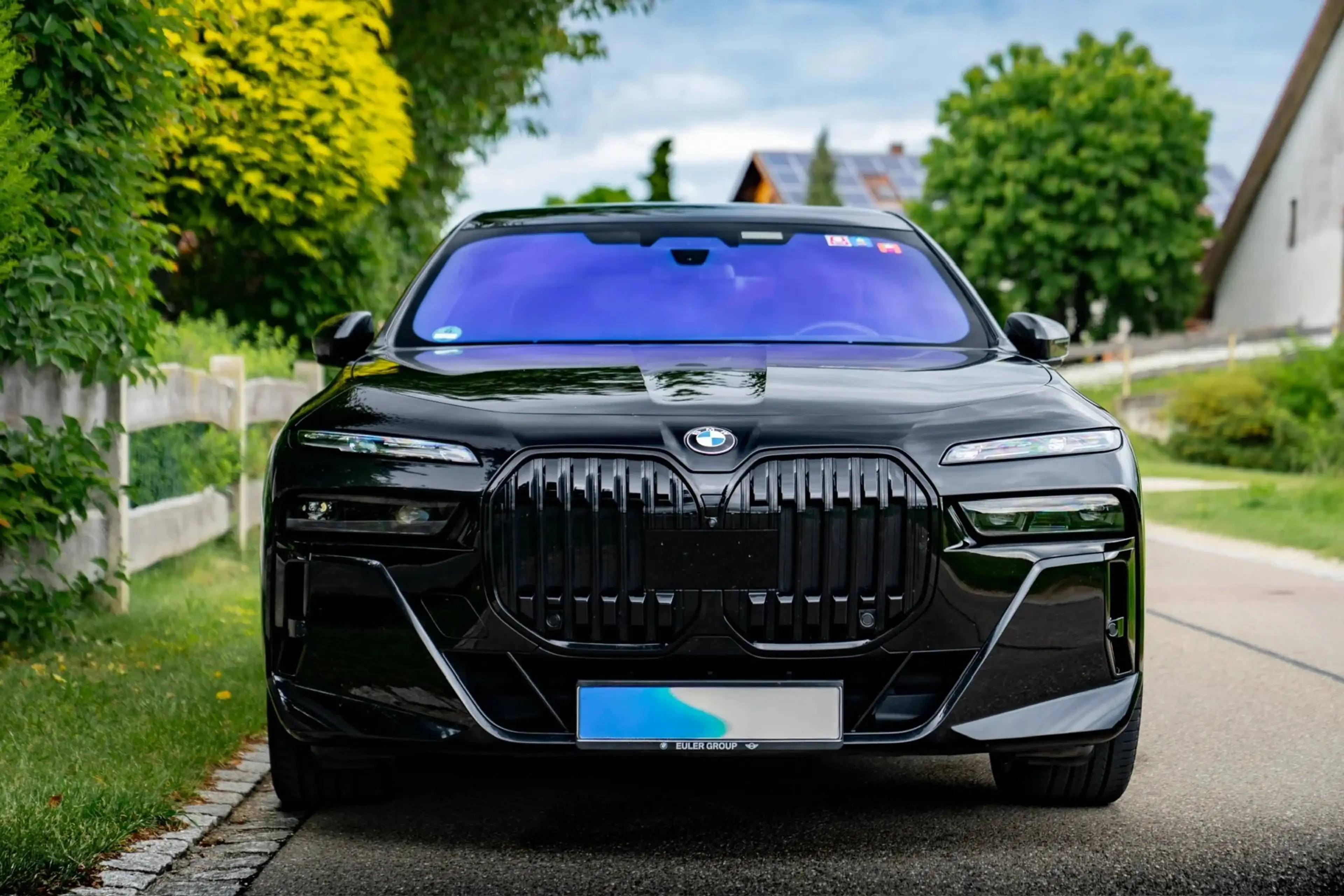 BMW 740 740d xDrive M Sport · Executive Lounge · unfallfrei · BMW Individual Merino Tartufo — photo 12