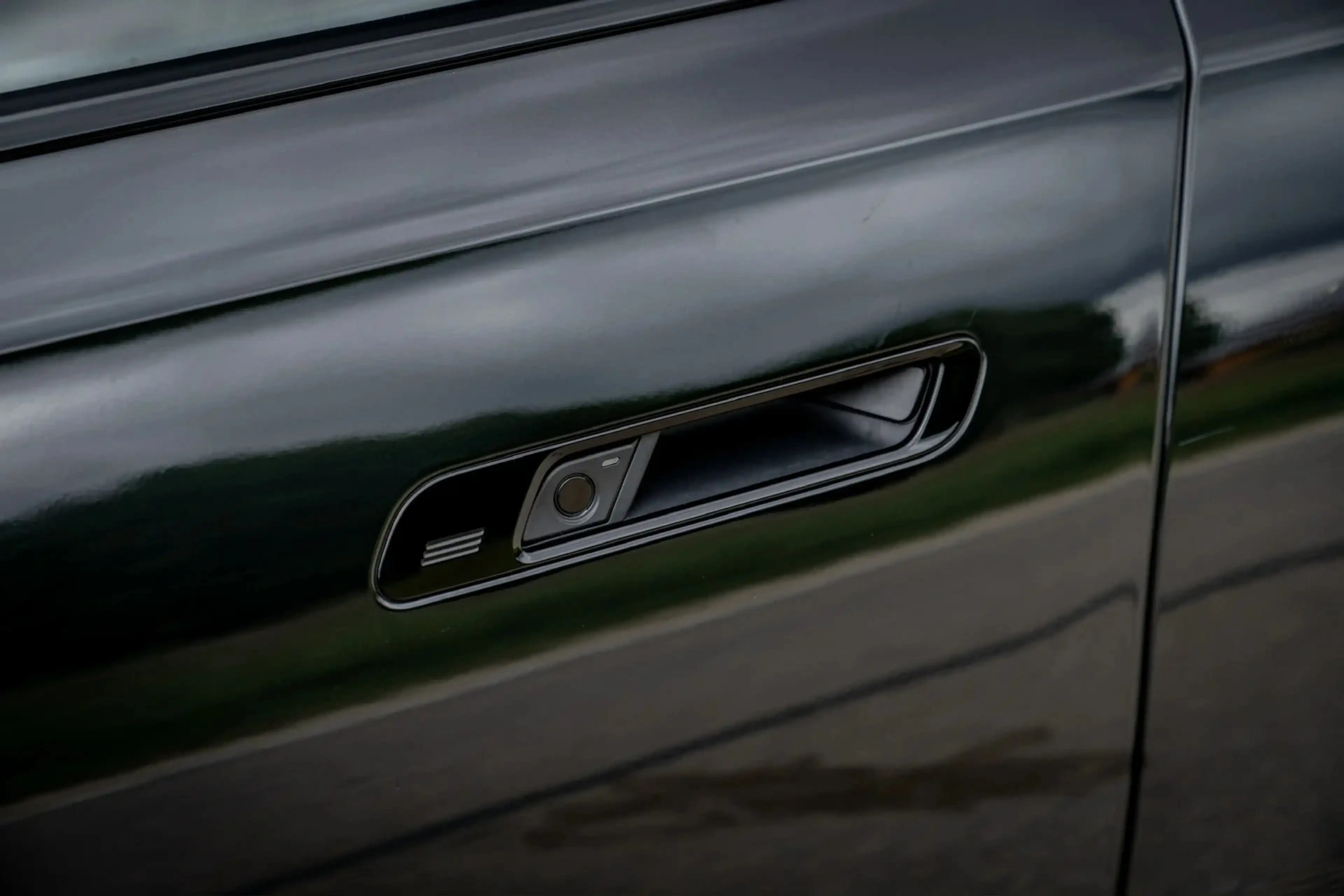 BMW 740 740d xDrive M Sport · Executive Lounge · unfallfrei · BMW Individual Merino Tartufo — photo 15