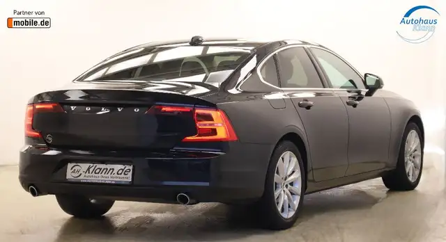 Volvo S90 view 7