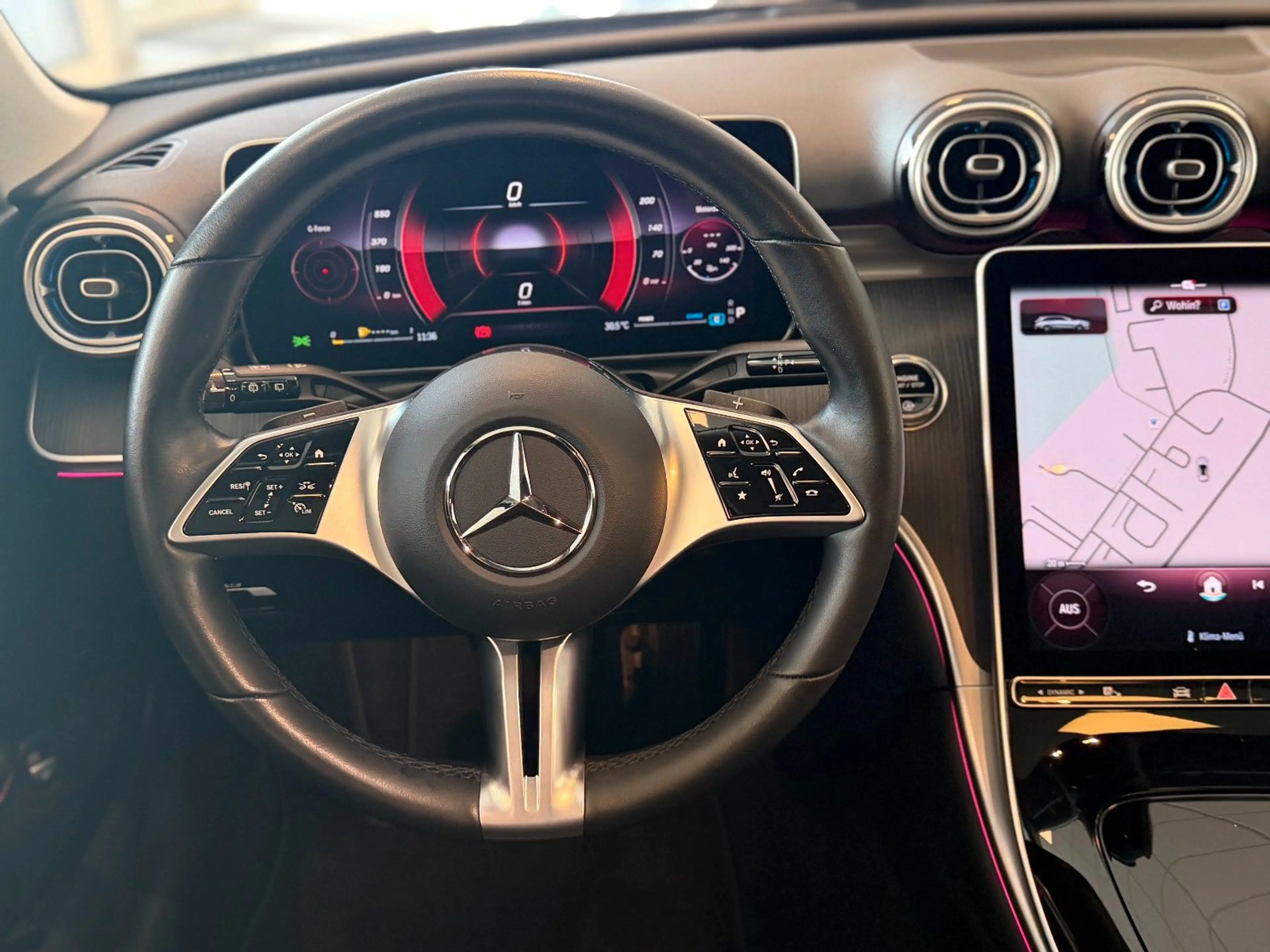 Mercedes-Benz C 300 d T Avantg. 9G-Tr. P-SHD LED AHK DAB Distr. — photo 13