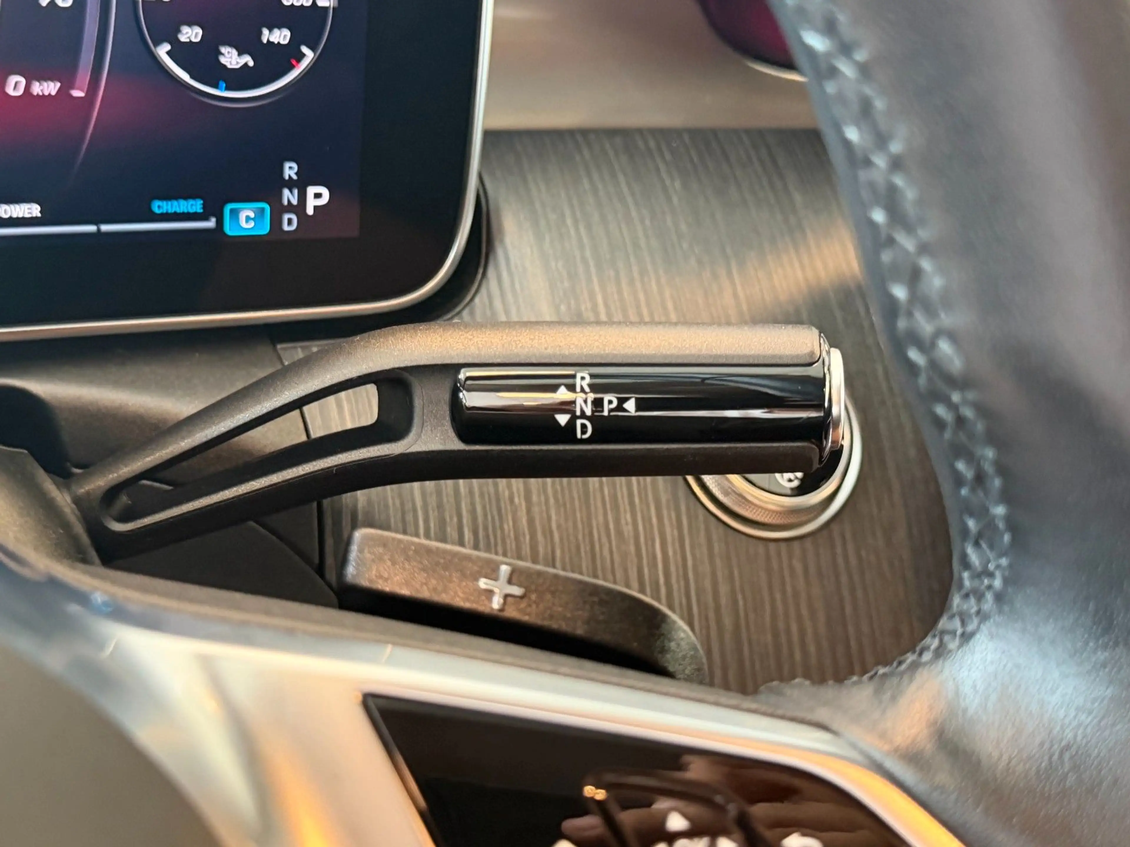 Mercedes-Benz C 300 d T Avantg. 9G-Tr. P-SHD LED AHK DAB Distr. — photo 18