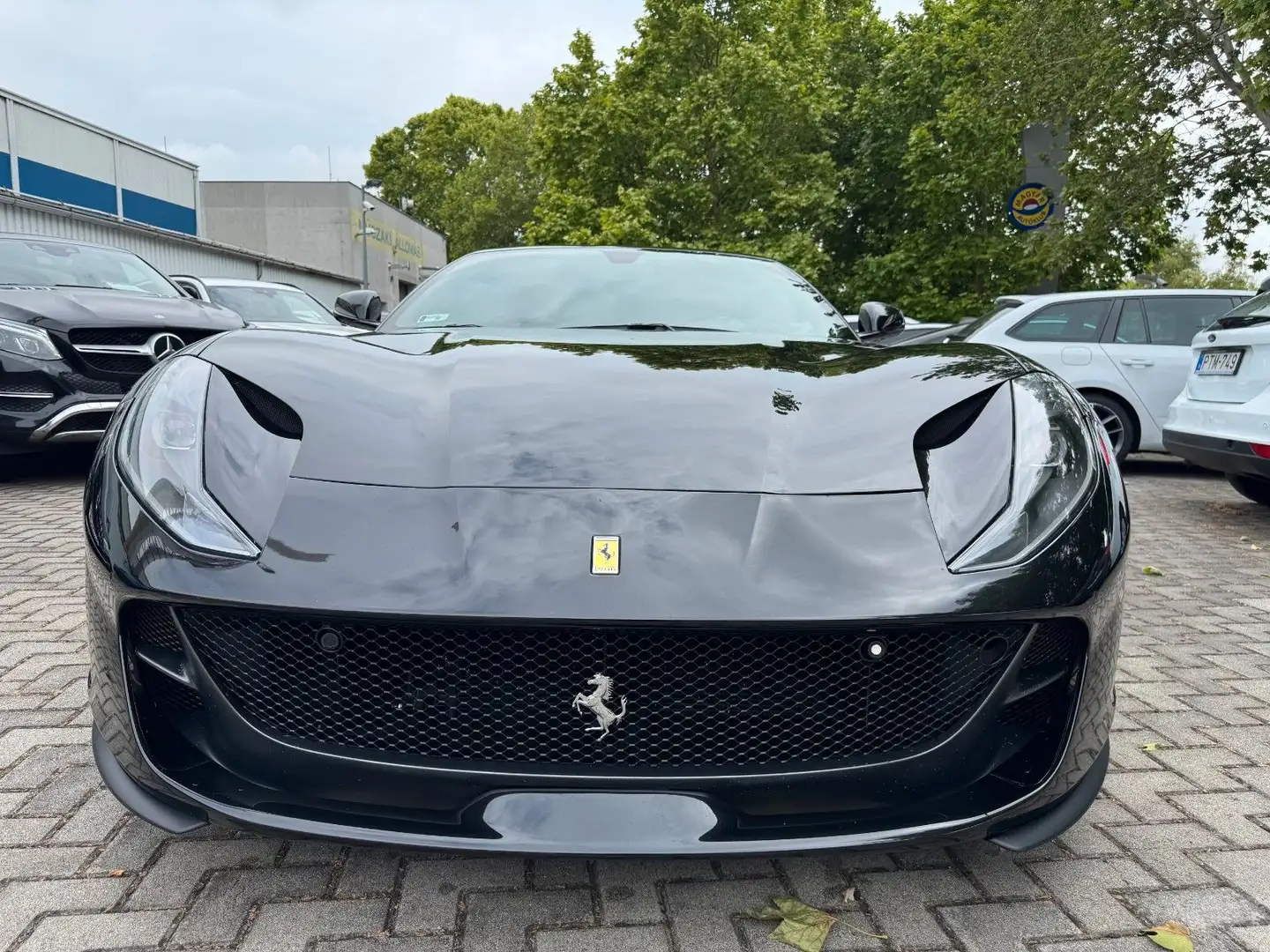 Ferrari 812 6.5 V12 Superfast DCT F1 Czarny - 2