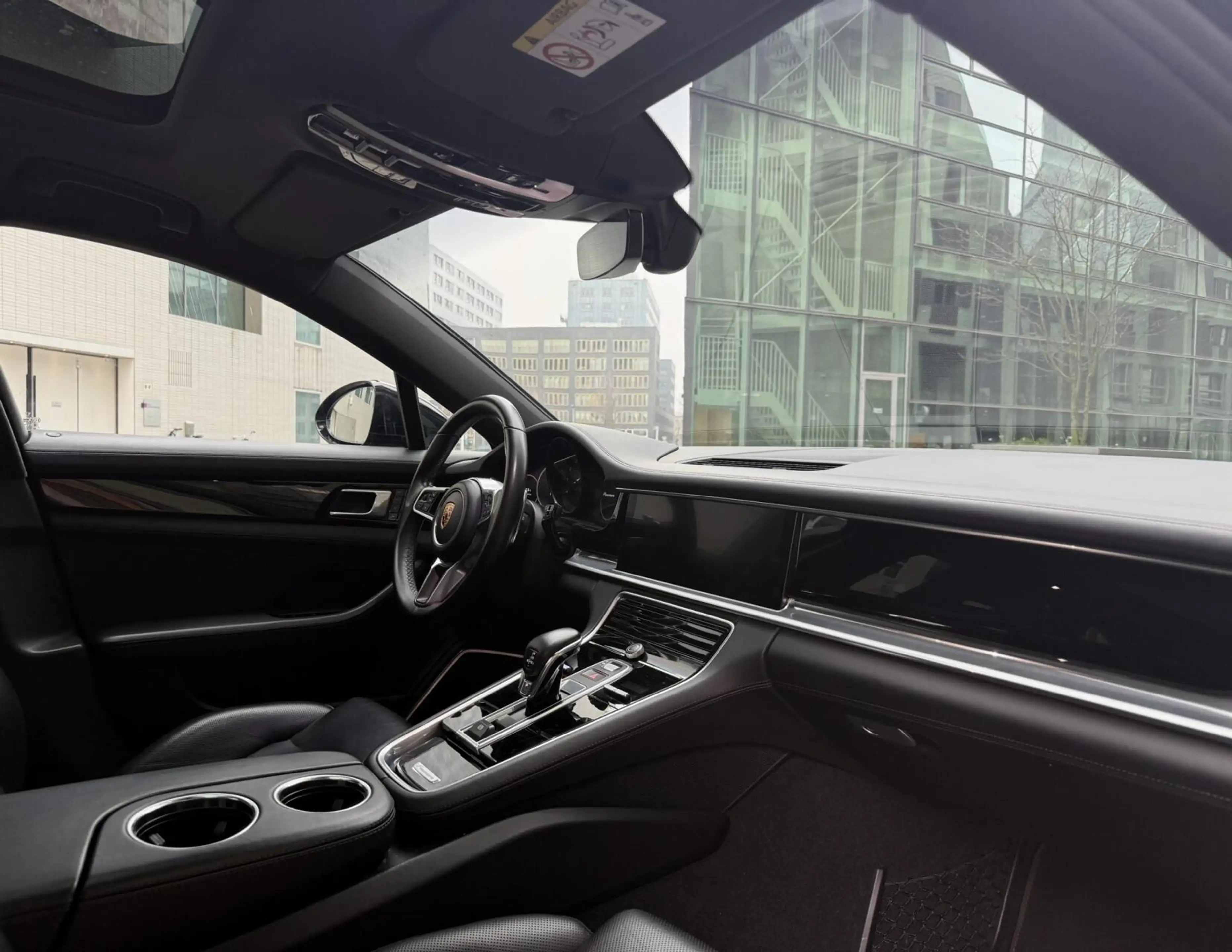 Porsche Panamera 3.0 turbo sport turismo 4 — photo 14