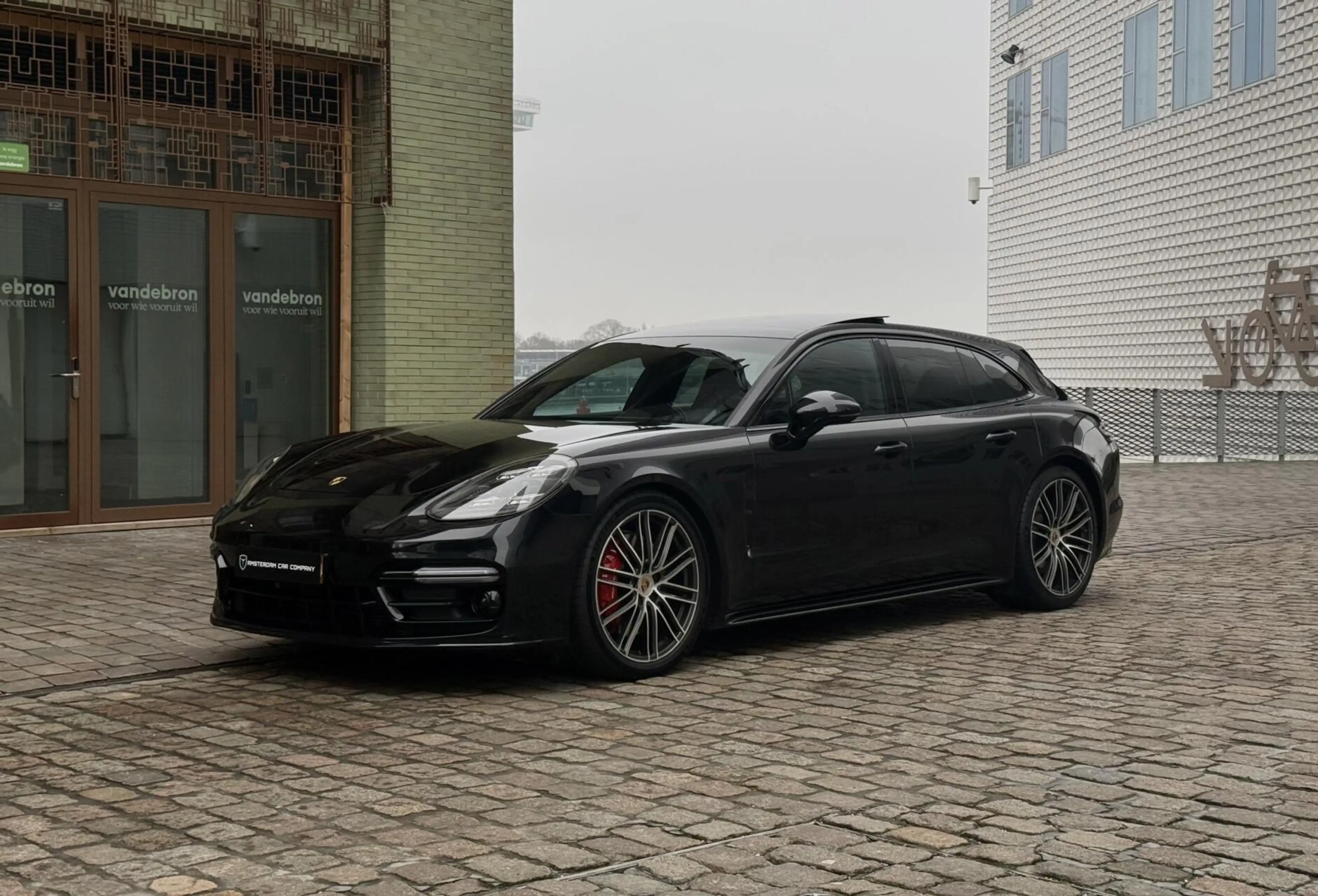 Porsche Panamera 3.0 turbo sport turismo 4 — photo 3