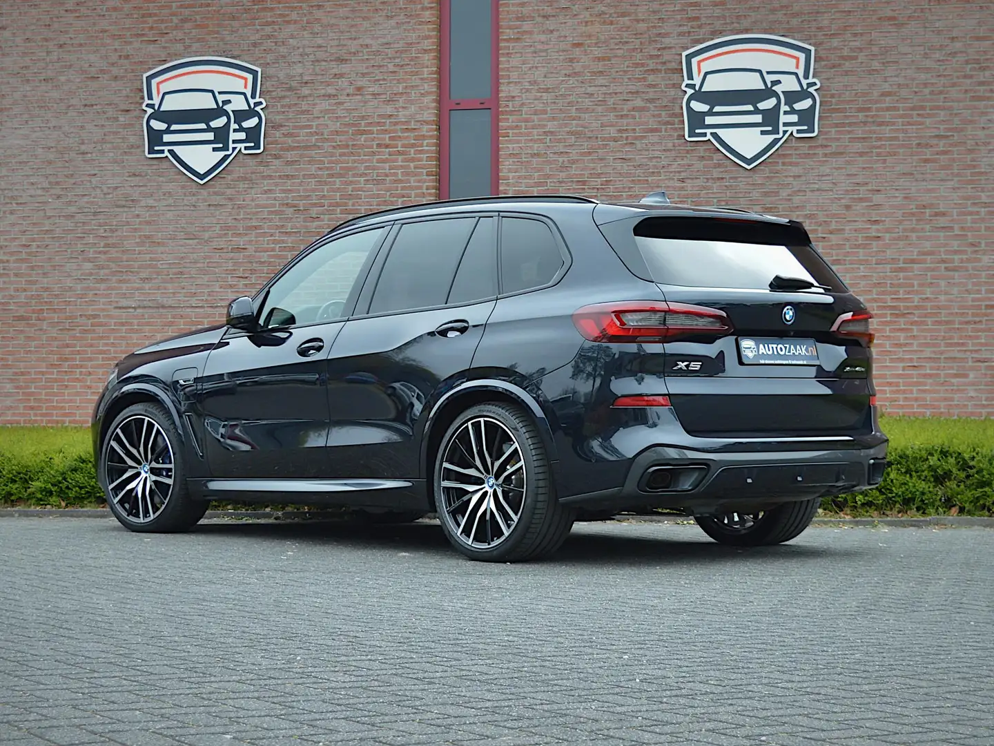 BMW X5 xDrive45e High Executive M Sport CoPilot Zwart - 2
