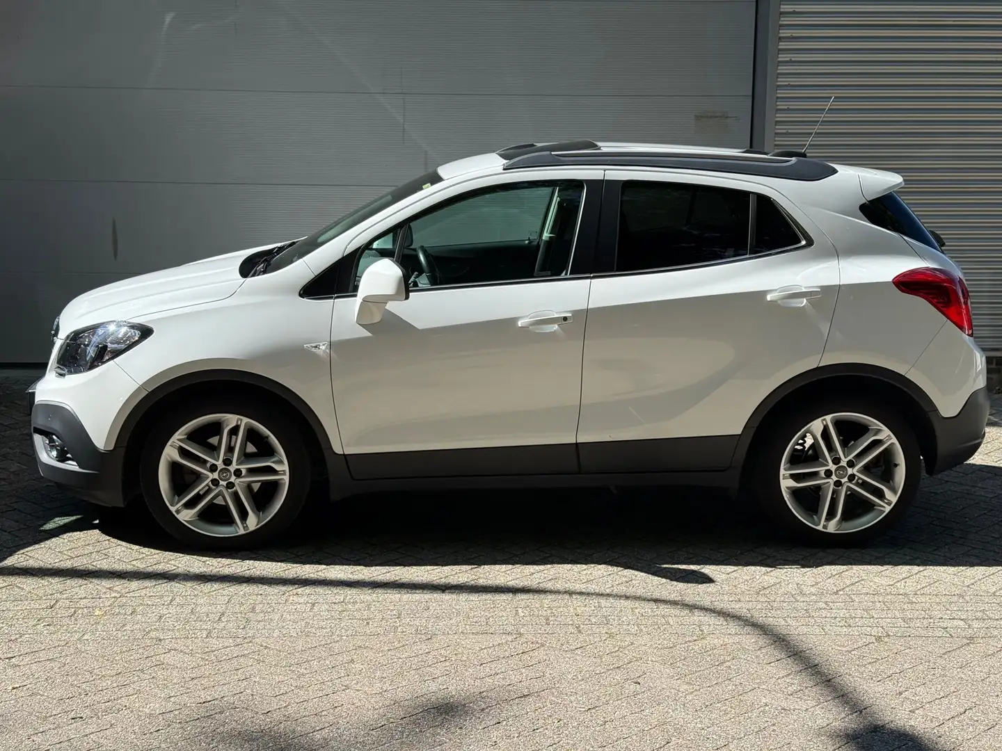 Opel Mokka 1.4 T Cosmo l Schuifdak l Navi l Camera l Cruise l Blanc - 2