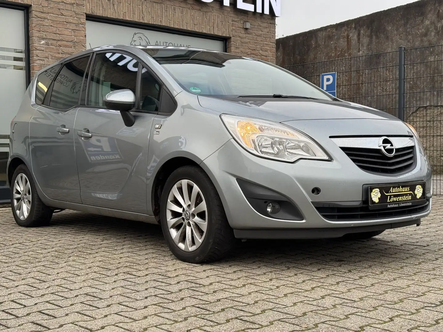 Opel Meriva 1.4*5Türer*CD*AUX*AHK Plateado - 1
