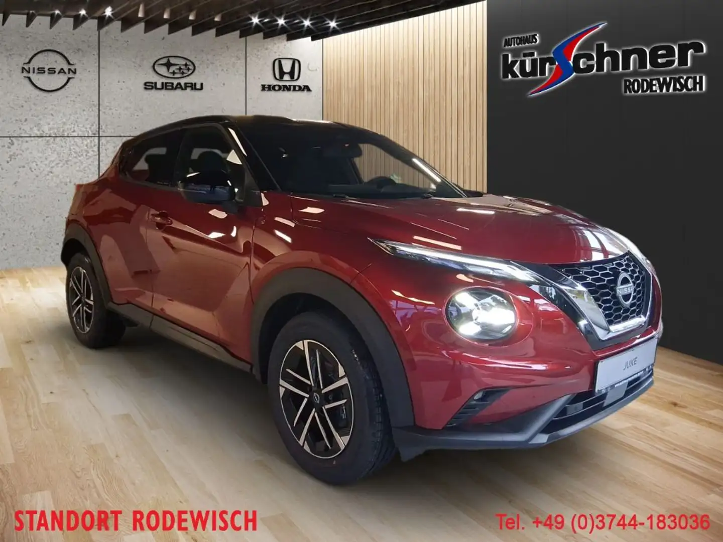 Nissan Juke 1.0 DIG-T N-Connecta Winter BFS 2 Farben Rood - 1