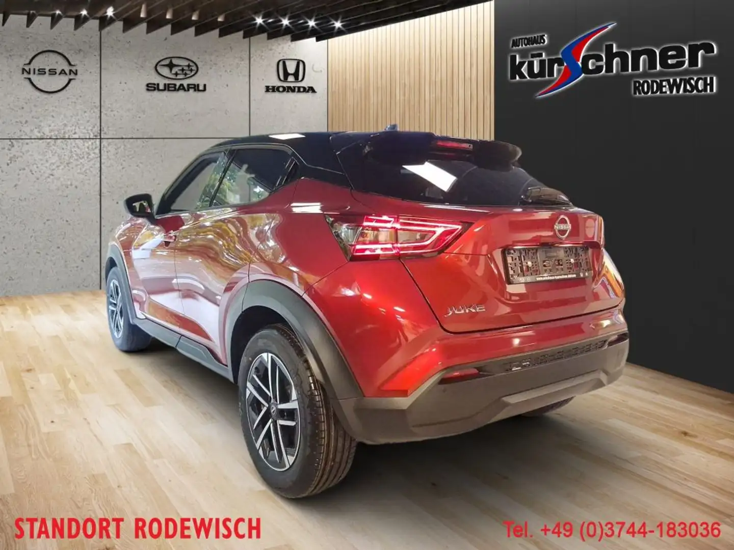 Nissan Juke 1.0 DIG-T N-Connecta Winter BFS 2 Farben Rot - 2