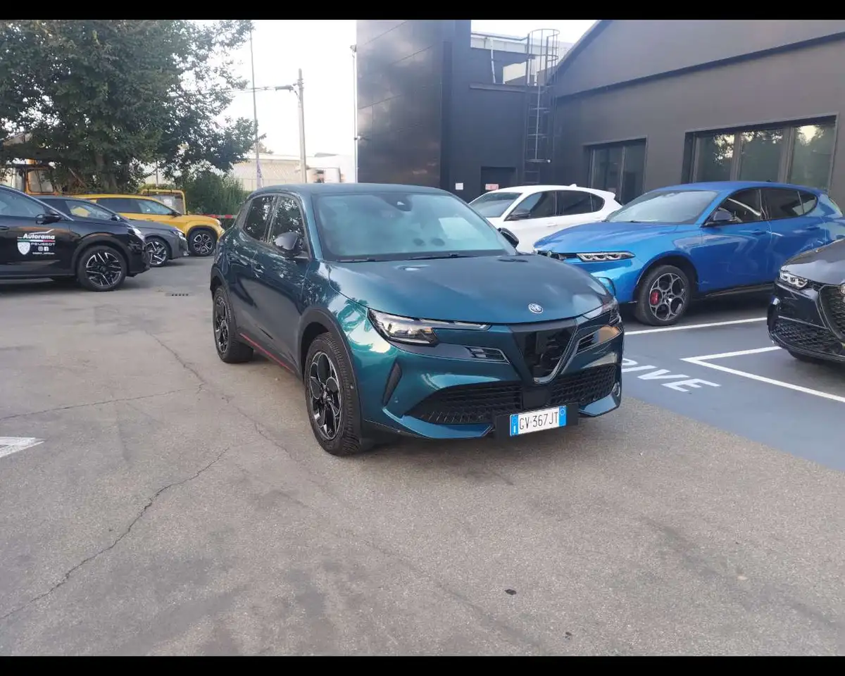 Alfa Romeo Junior 2024