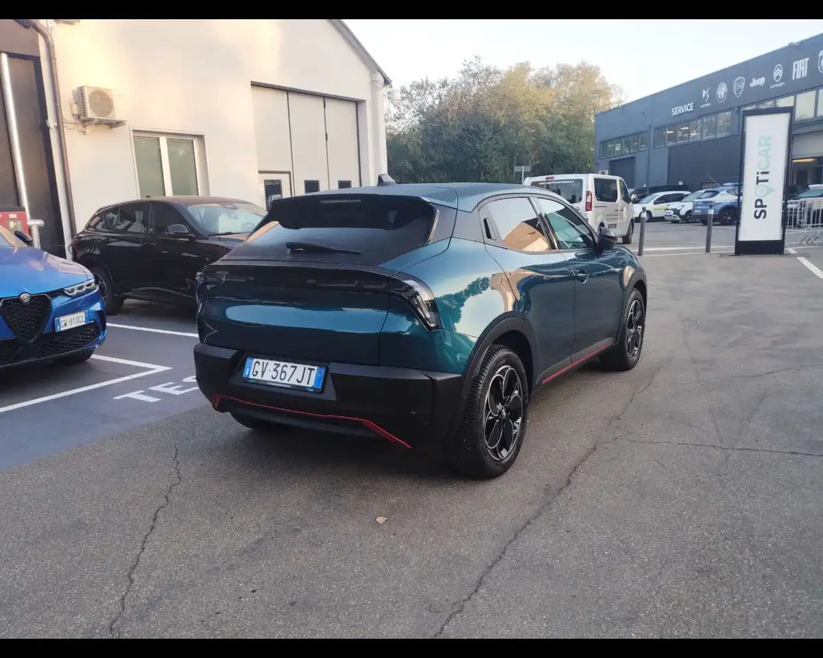 Alfa Romeo Junior 2024