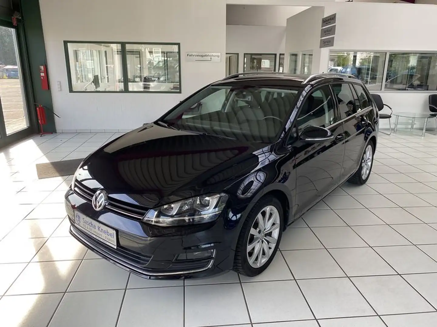 Volkswagen Golf Variant 1.4 TSI Highline Navi Allwetterbereifung Xenon Schwarz - 2