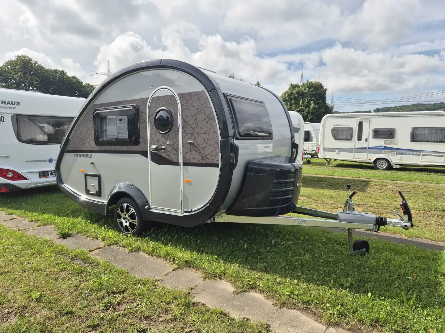 T@b BASIC 320 26 1,0t AKS Metro KompKühls Heiz Rock Silber - 1