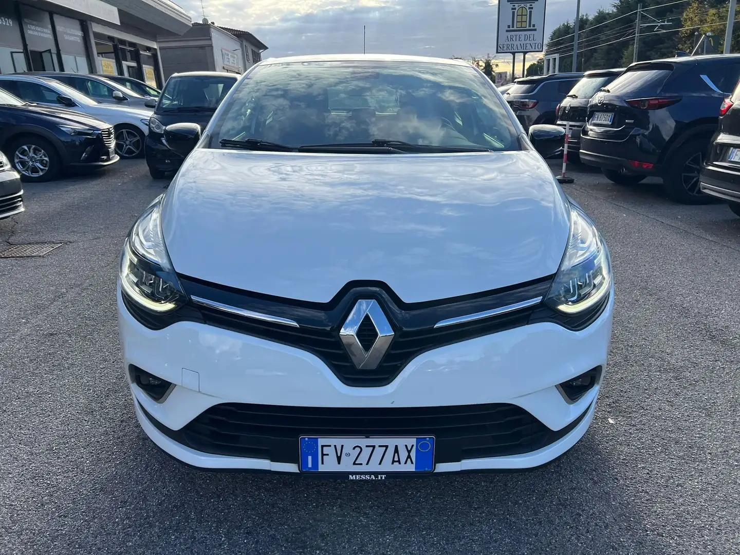 Renault Clio 0.9 tce Moschino Intens Gpl 90cv Bianco - 2