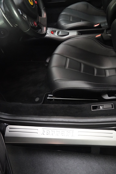 Ferrari 458 Italia — photo 7