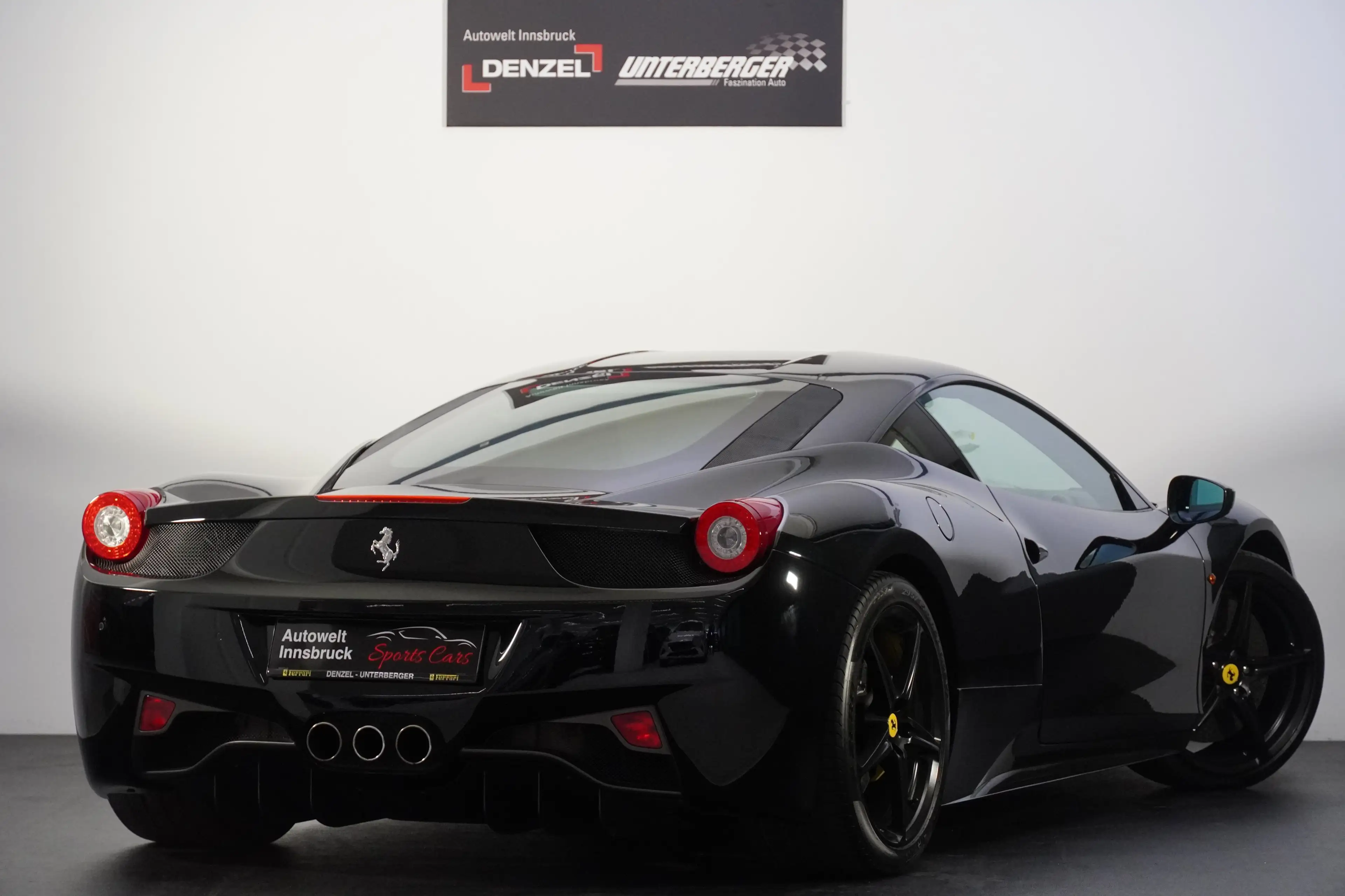Ferrari 458 Italia — photo 3