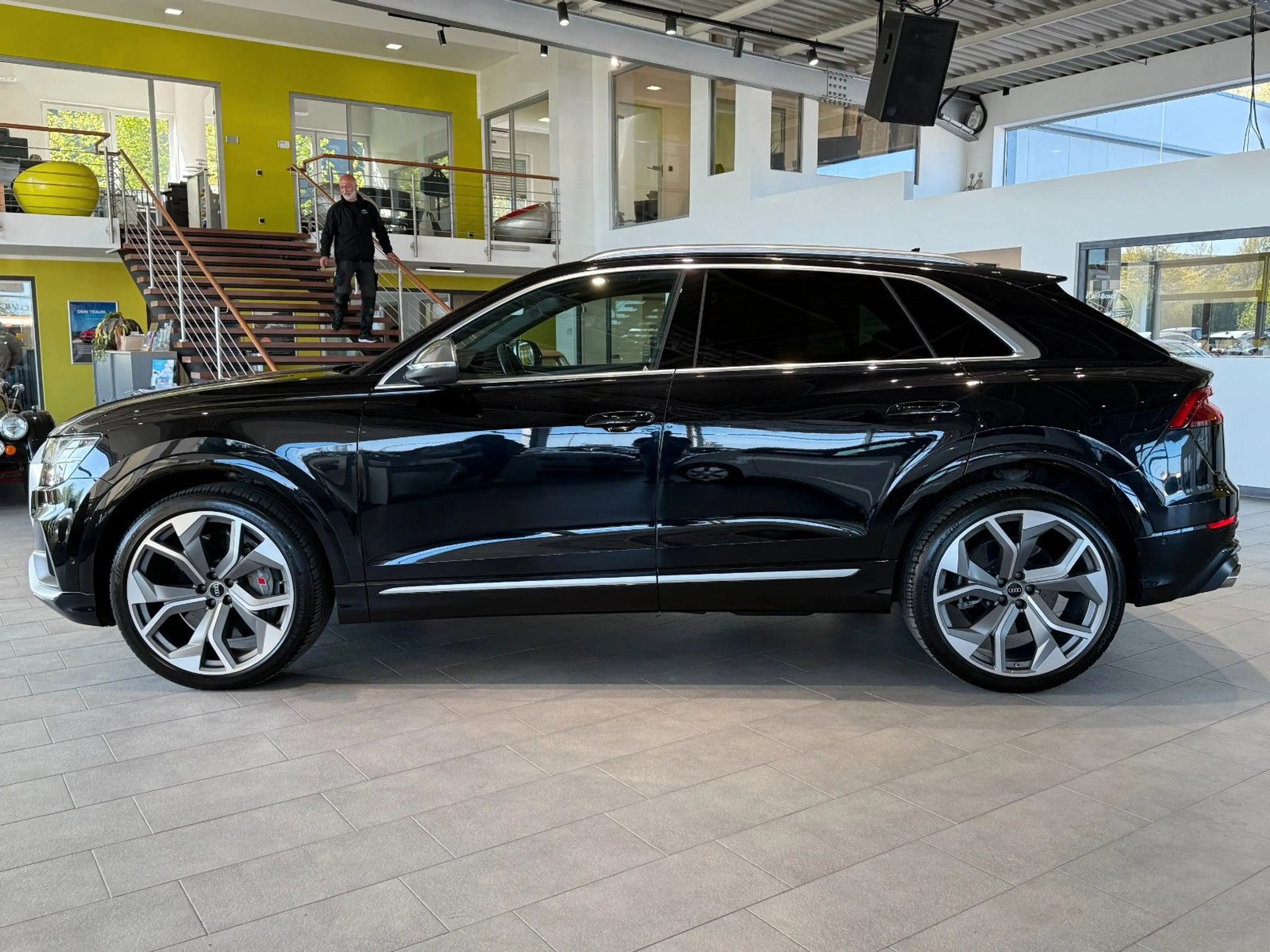 Audi SQ8 4.0 TDI quattro*HUD*SHZ*360°*Ambiente*Sound* — photo 3