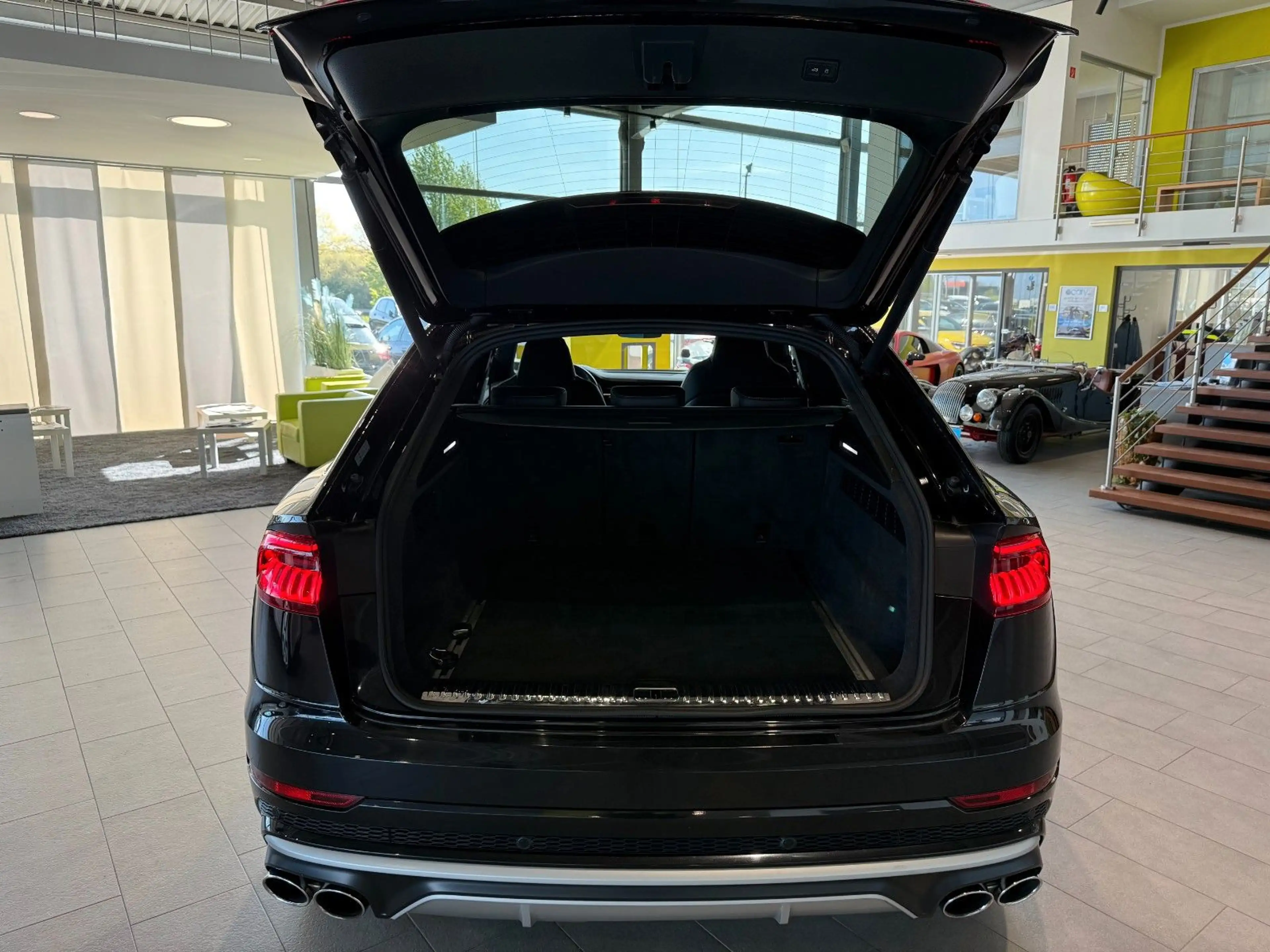 Audi SQ8 4.0 TDI quattro*HUD*SHZ*360°*Ambiente*Sound* — photo 7
