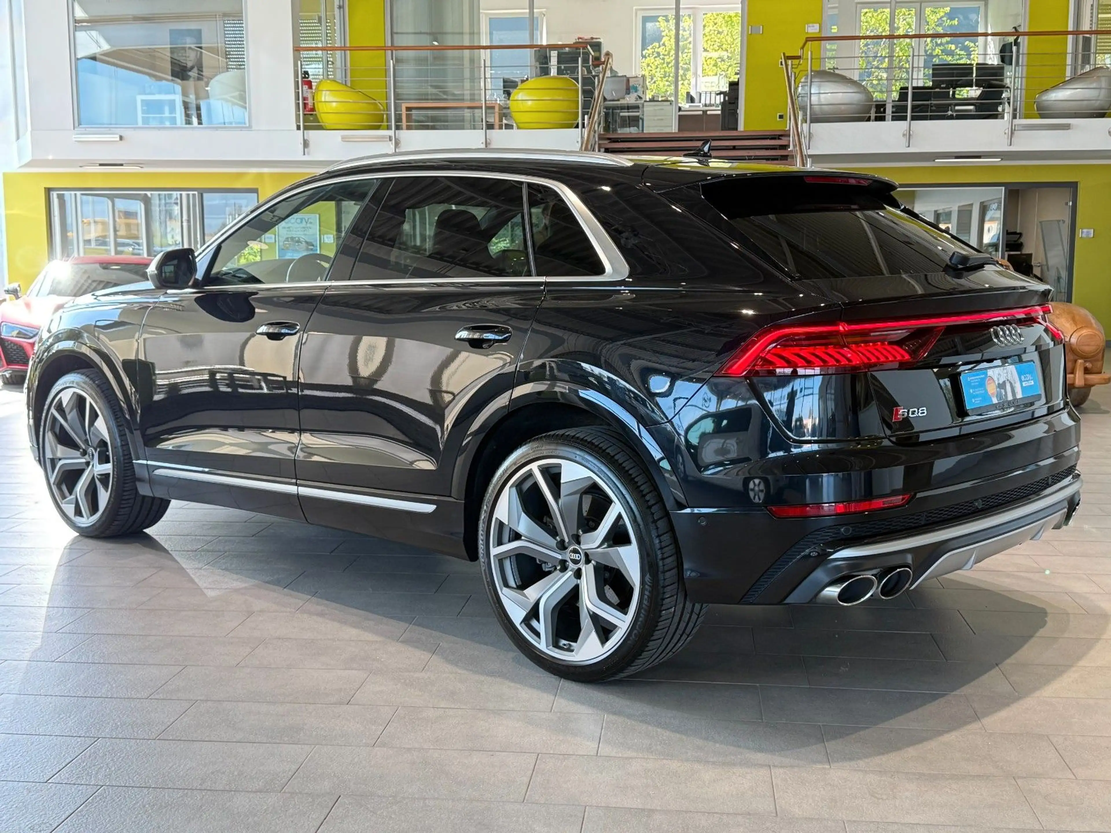 Audi SQ8 4.0 TDI quattro*HUD*SHZ*360°*Ambiente*Sound* — photo 4