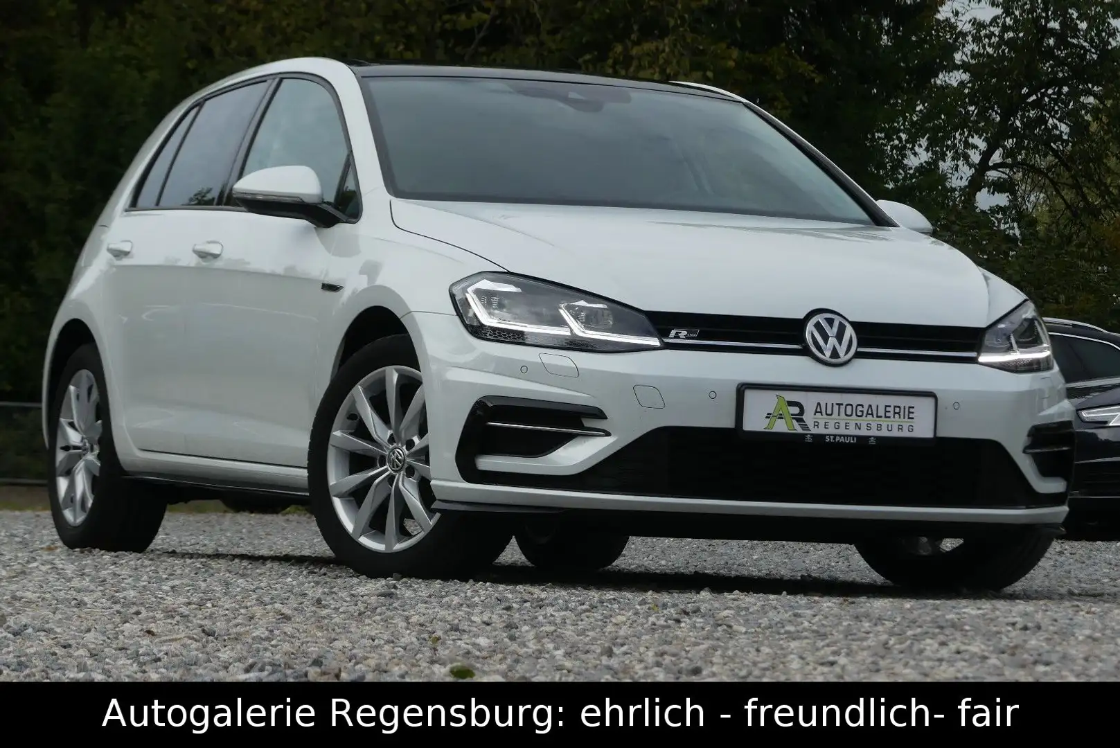 Volkswagen Golf VII Lim. R-Line *PANO*ACC*LED*MASSAGE*NAVI* Weiß - 2