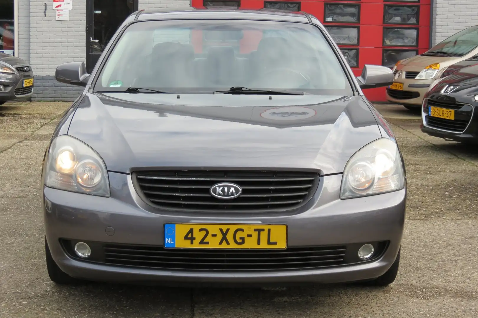 Kia Magentis 2.0 CVVT X-ecutive , AIRCO , LM SPORTVELG Gris - 2