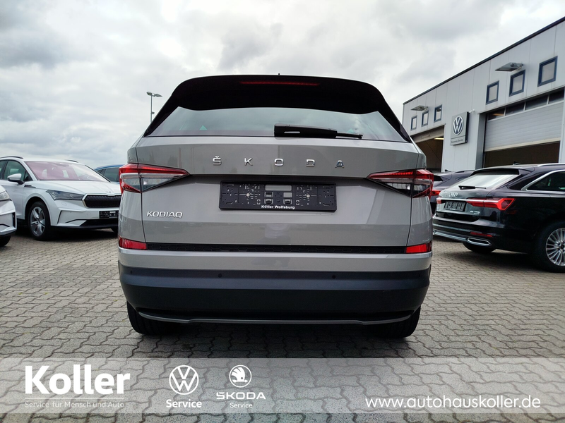 Skoda Kodiaq Kodiaq 2.0 TDI DSG AHK Trittbretter Leder Navi LED — photo 6