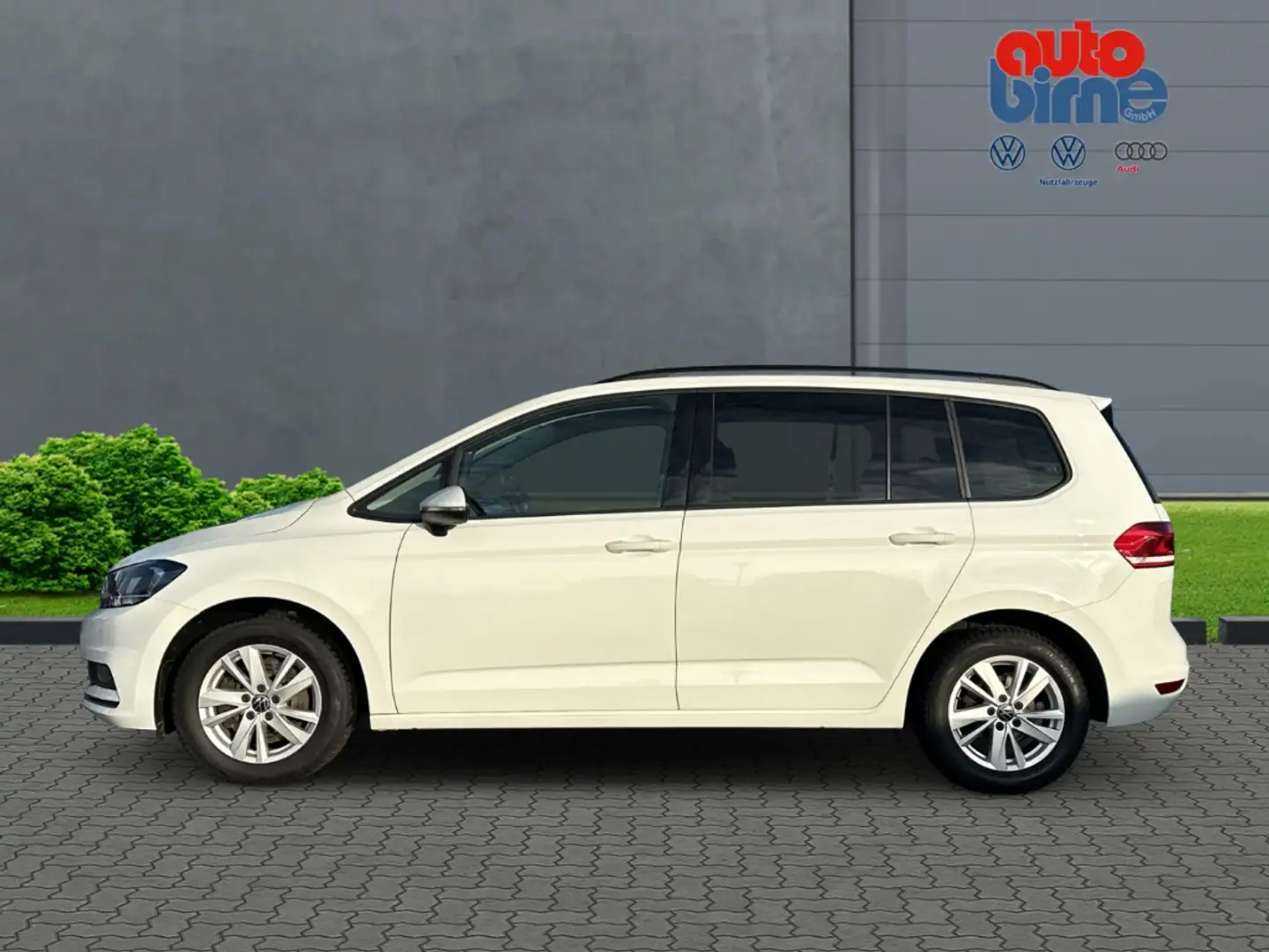 Volkswagen Touran 2.0 TDI BMT Comfortline AHK-klappbar Navi Sperrdif Weiß - 2
