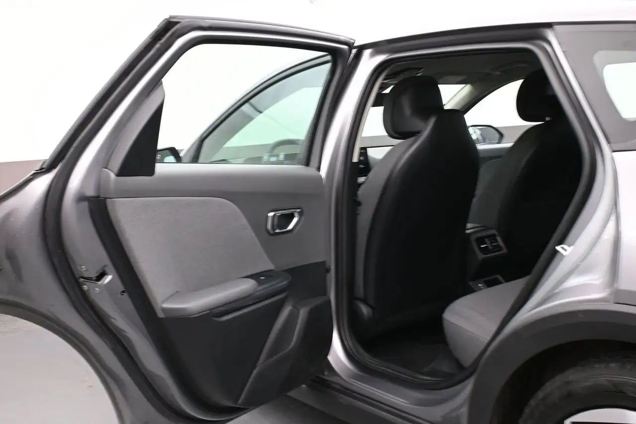 Kia K4 снимка Kia K4