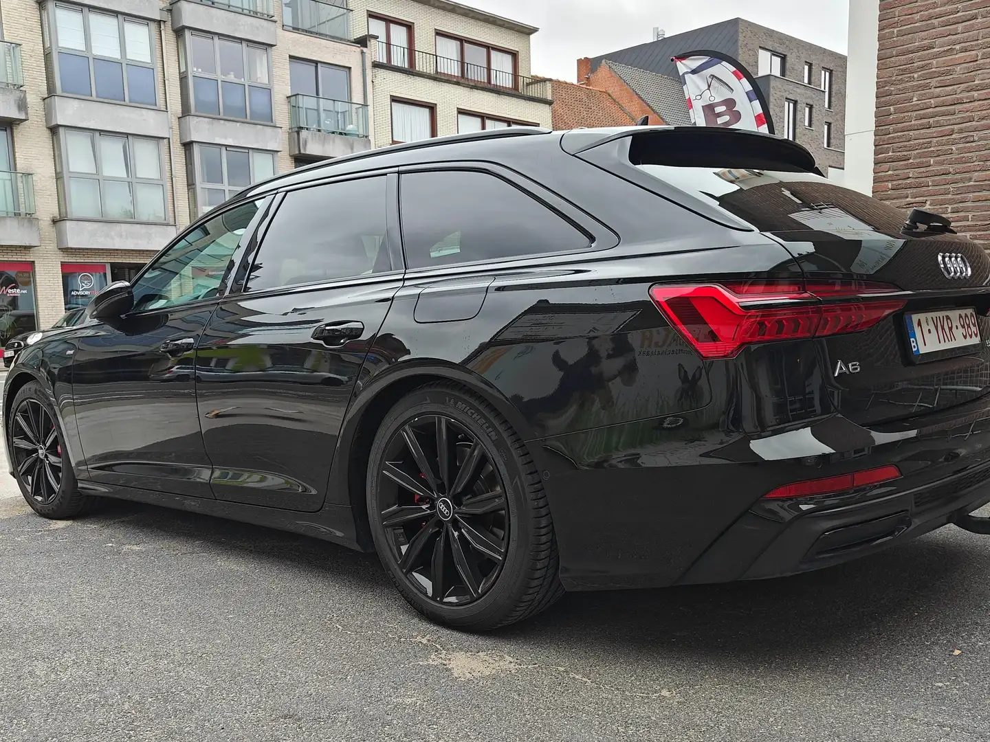 Audi A6 A6 Avant 55 TFSI e quattro S tronic sport Noir - 2