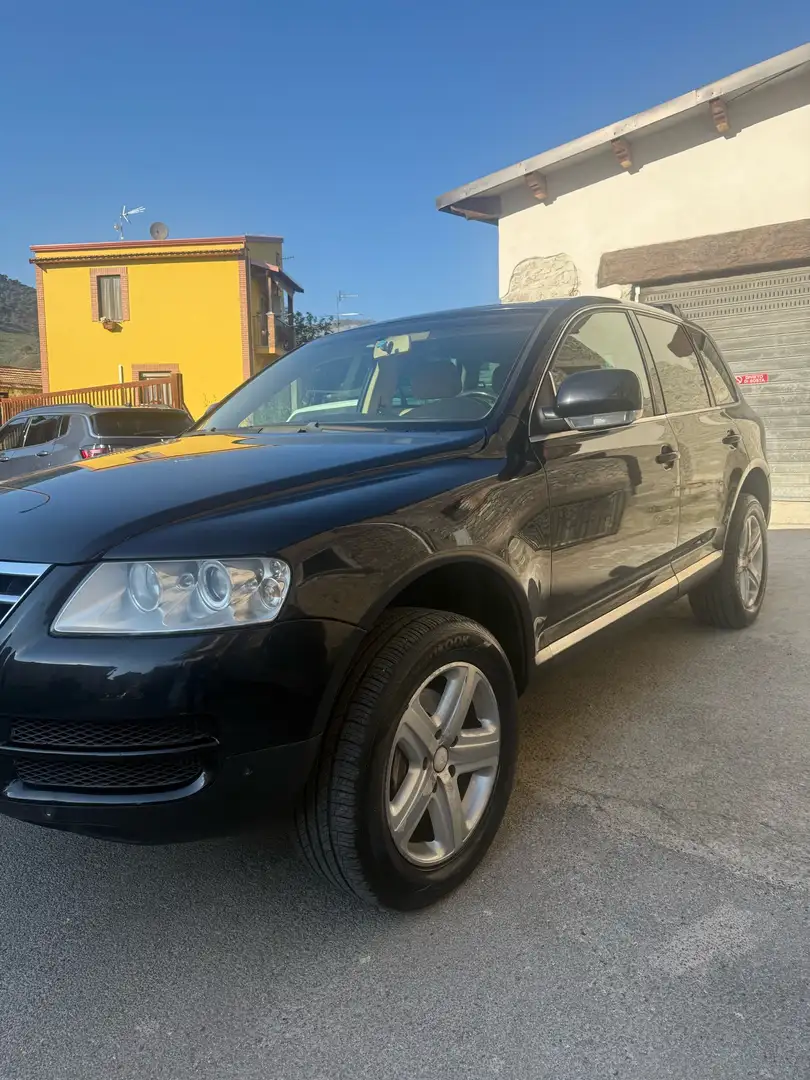 Volkswagen Touareg 3.0 V6 tdi Exclusive tiptronic dpf - 1