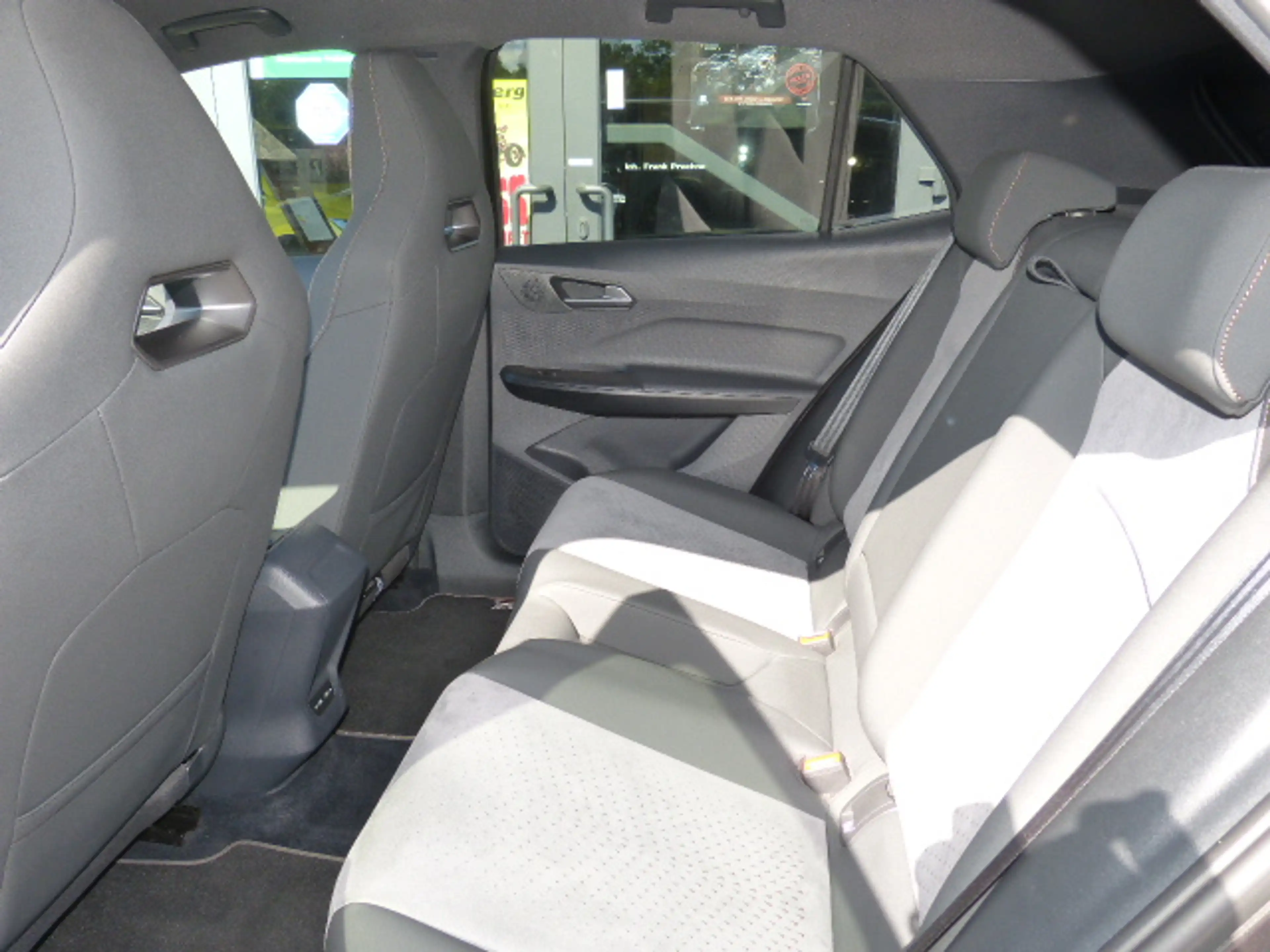 CUPRA Born Born 77kWh — photo 12