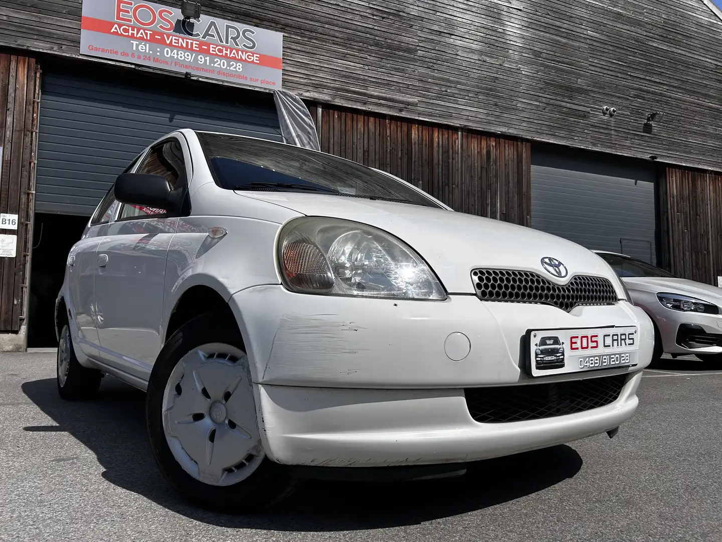 Toyota Yaris 1.3i VVT-i 16v 1er Main Carnet d’entret control - 1