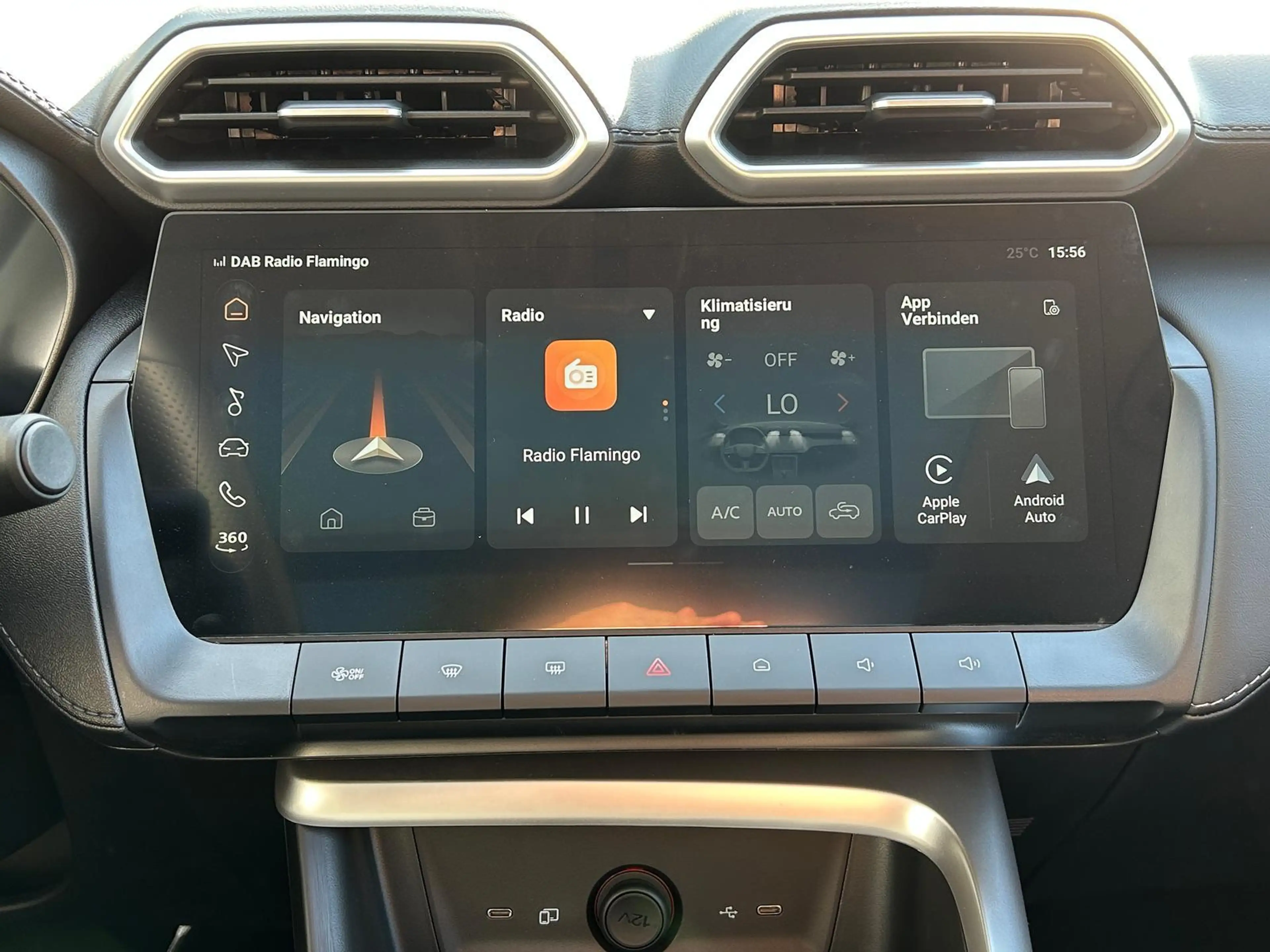 MG ZS Luxury HEV+ 197 PS MJ26 *Pano*Navi*Android Auto... — photo 10