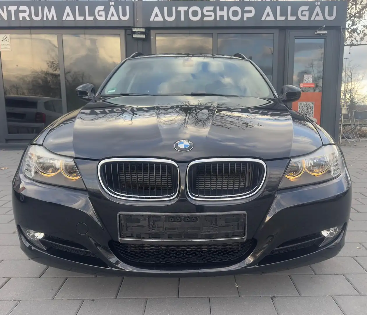 BMW 318 Baureihe 3 Touring 318d Noir - 2