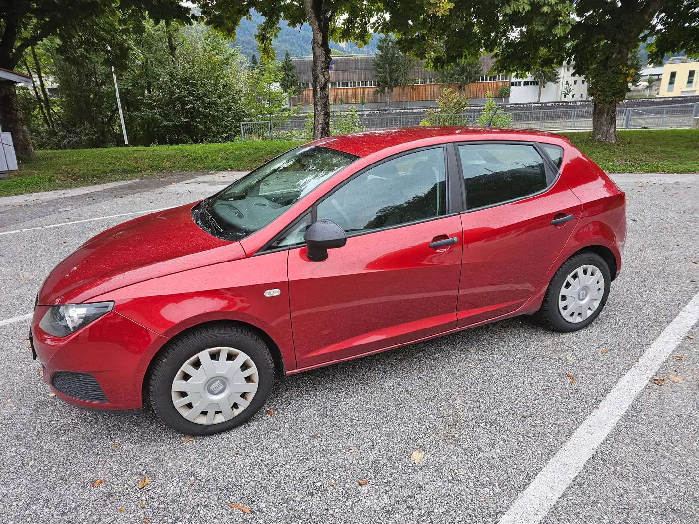 SEAT Ibiza Reference Rot - 2