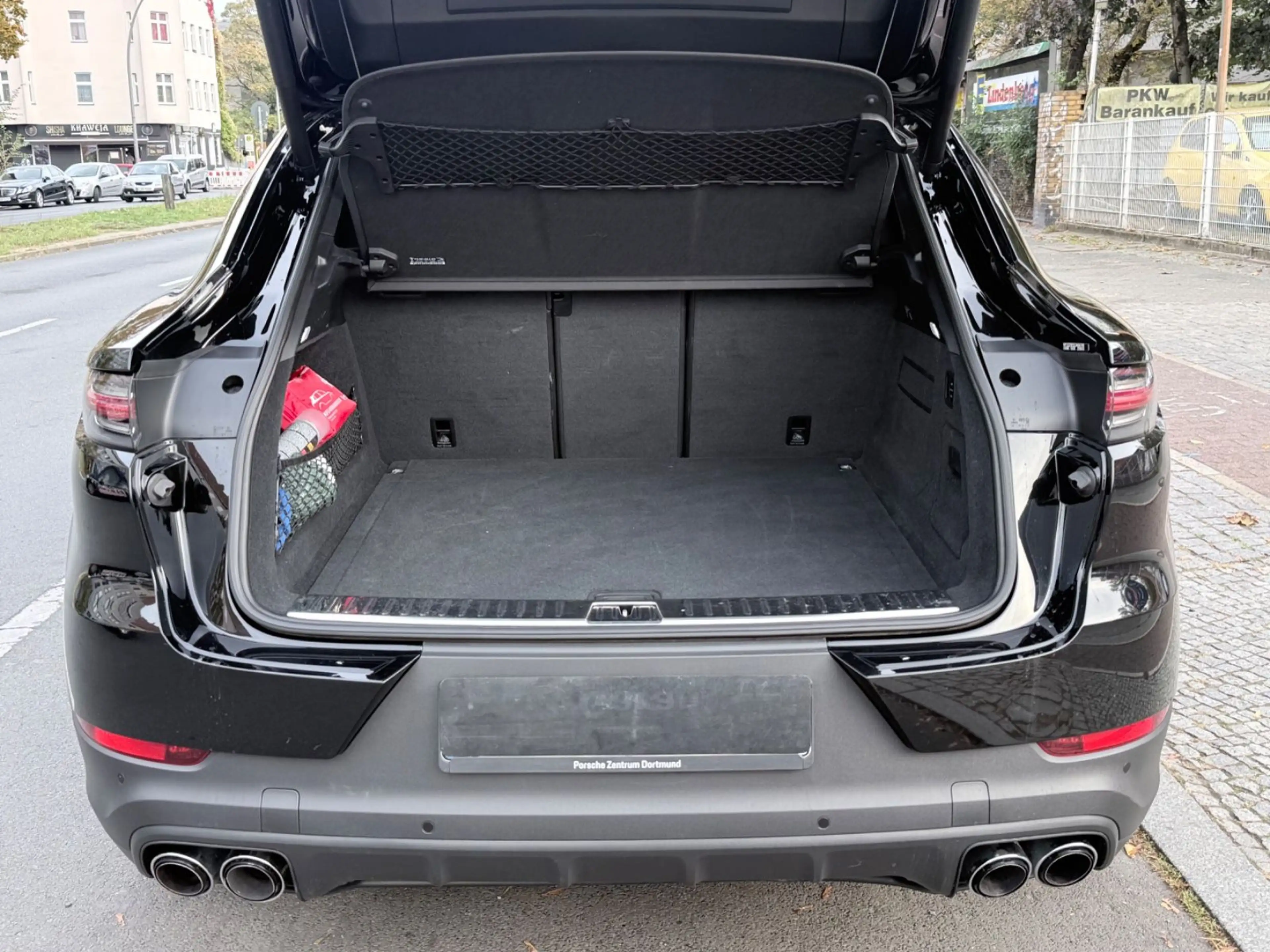 Porsche Cayenne CAYENNE COUPE *SPORT-CHRONO*APPROVED* — photo 11