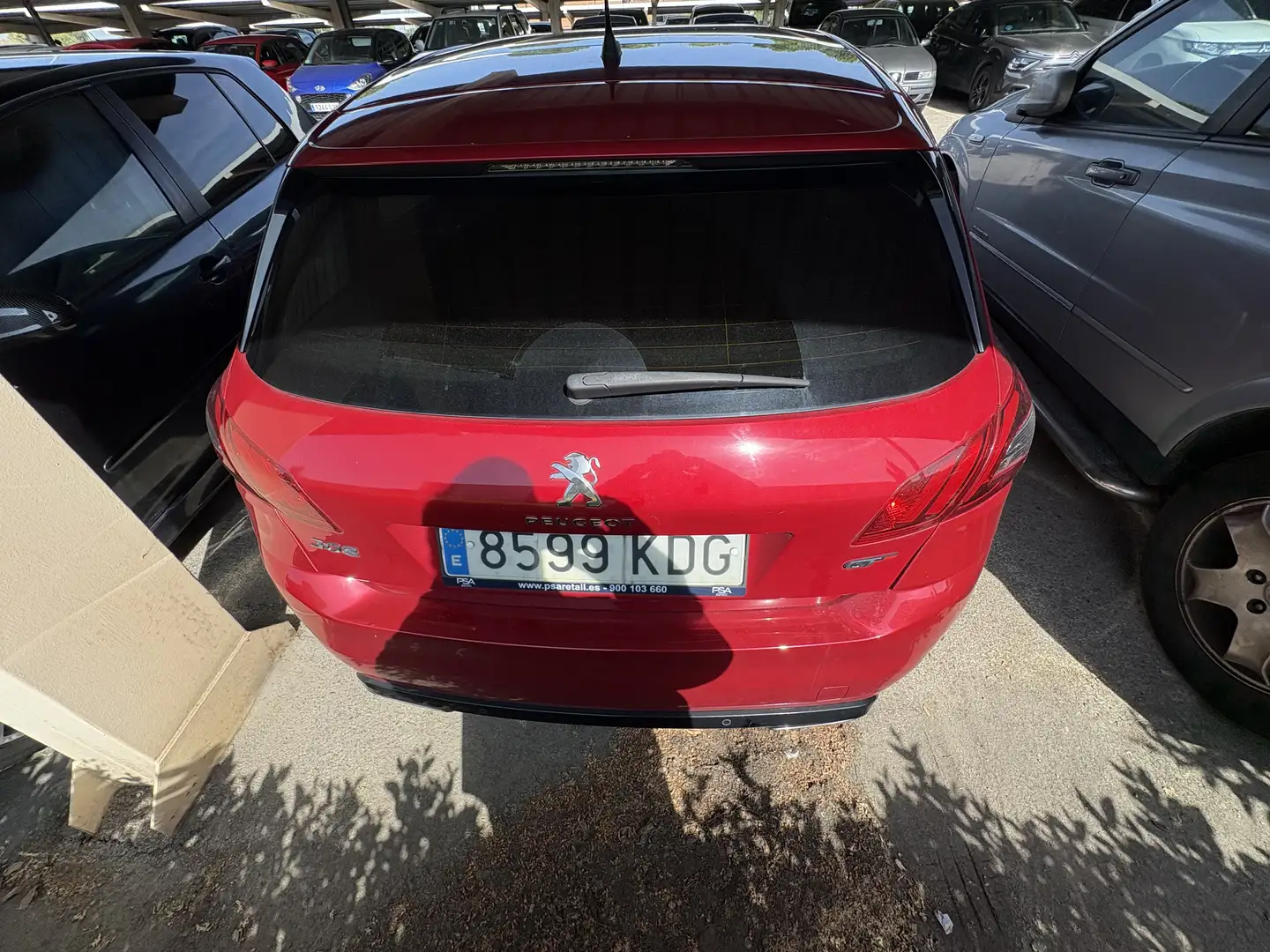 Peugeot 308 308 2.0 BlueHDi GT EAT8 180 GT Rojo - 2