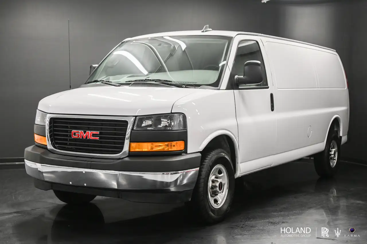 2023 GMC Savana