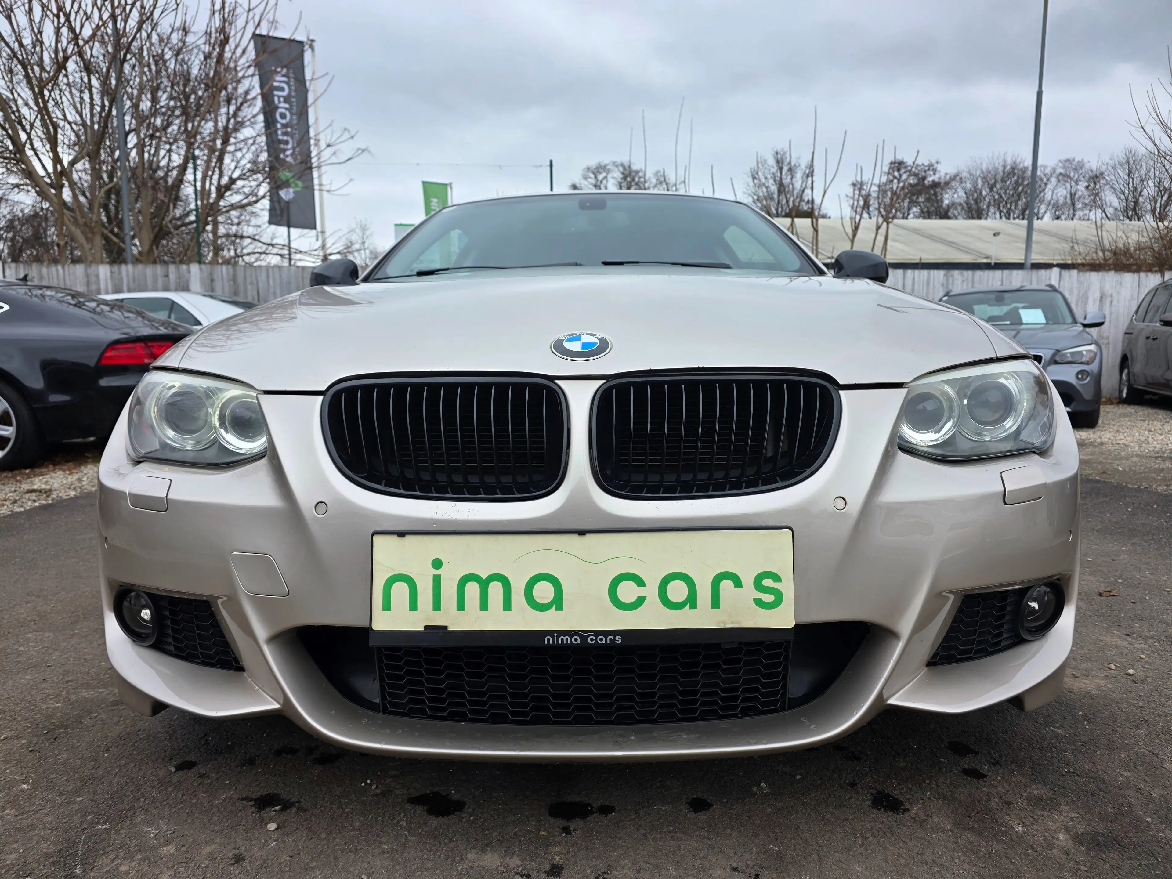 BMW 325 i xDrive Coupé M-Paket / Neus Pickerl — photo 3