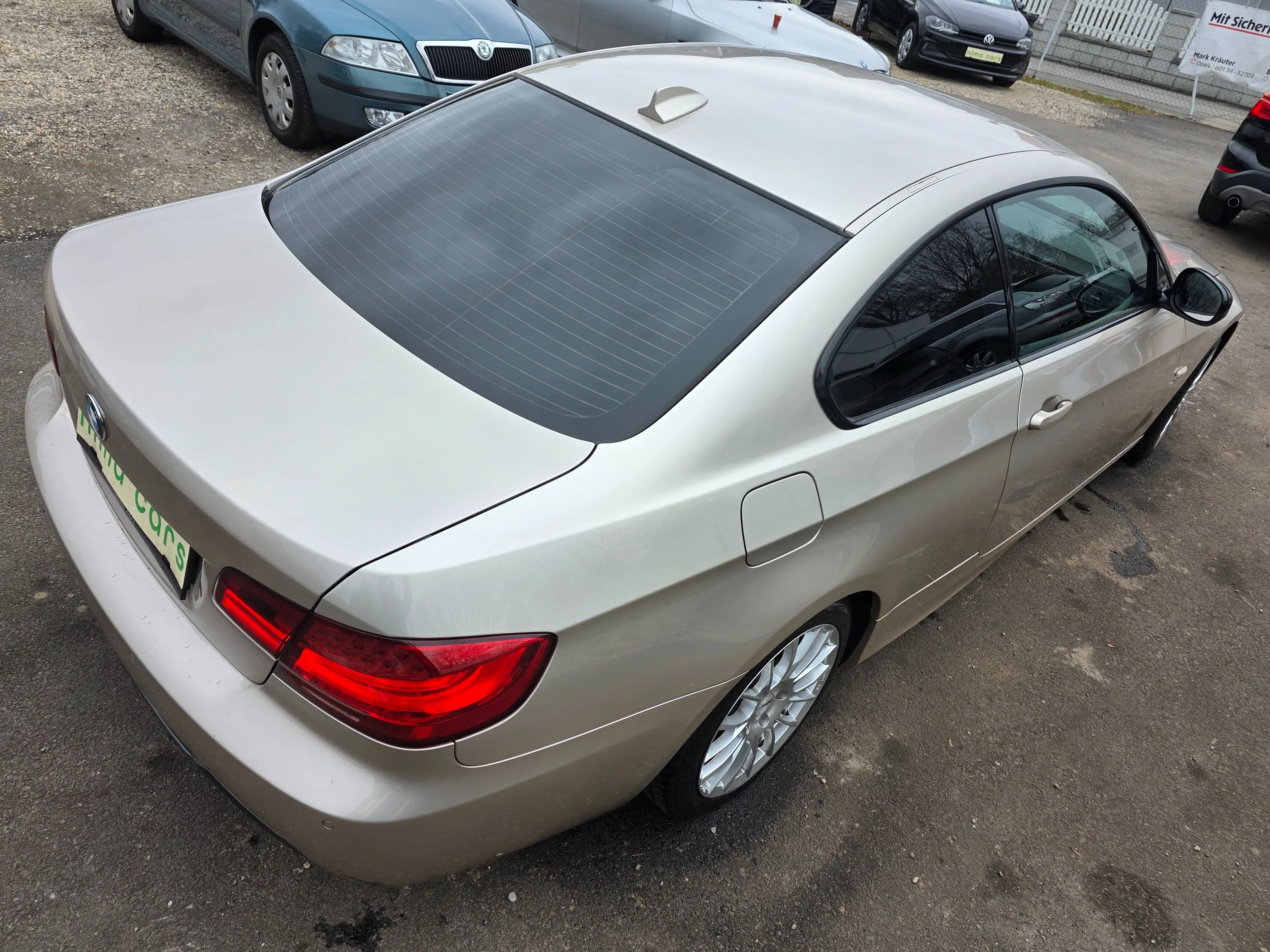 BMW 325 i xDrive Coupé M-Paket / Neus Pickerl — photo 10