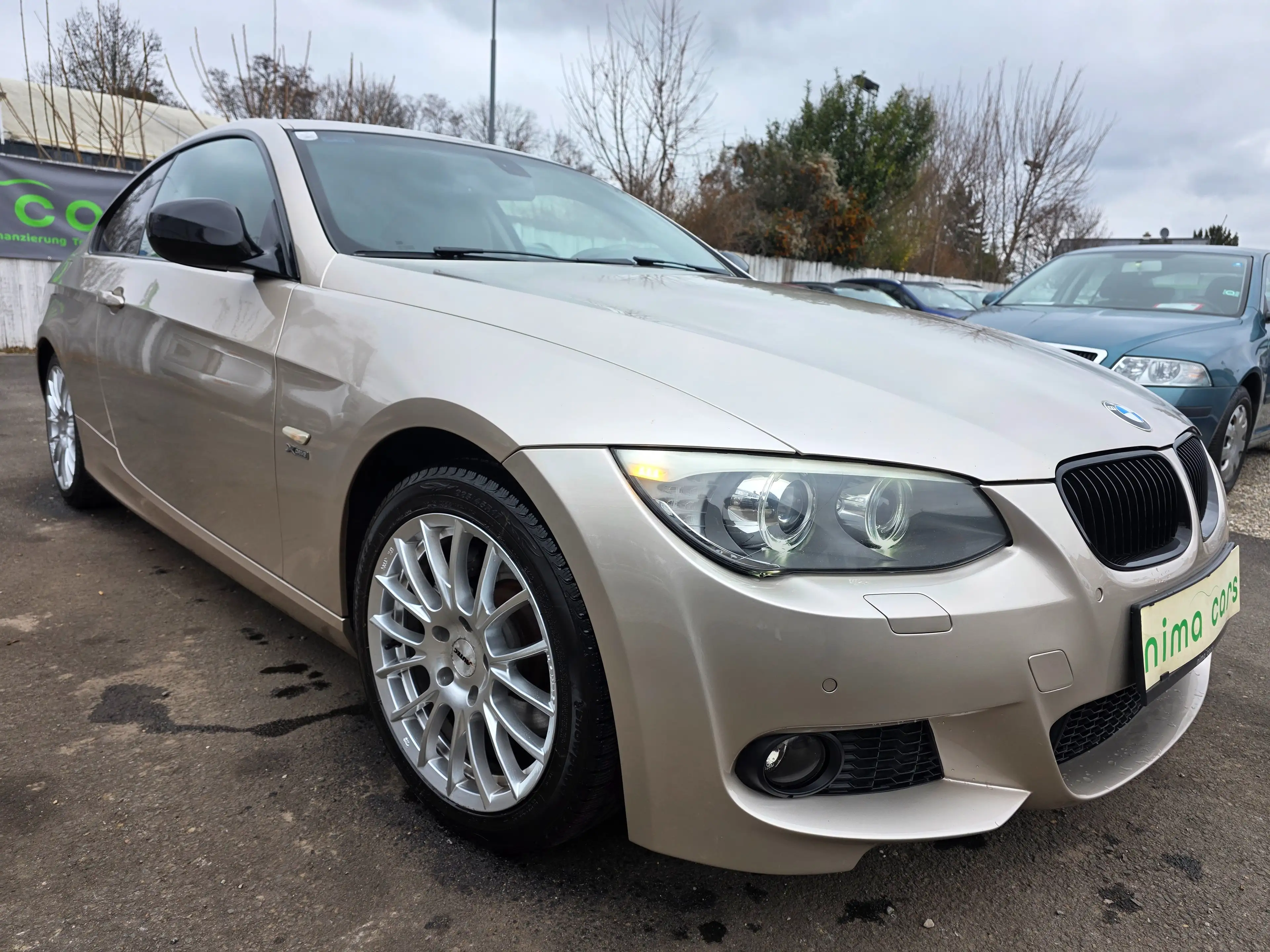 BMW 325 i xDrive Coupé M-Paket / Neus Pickerl — photo 6