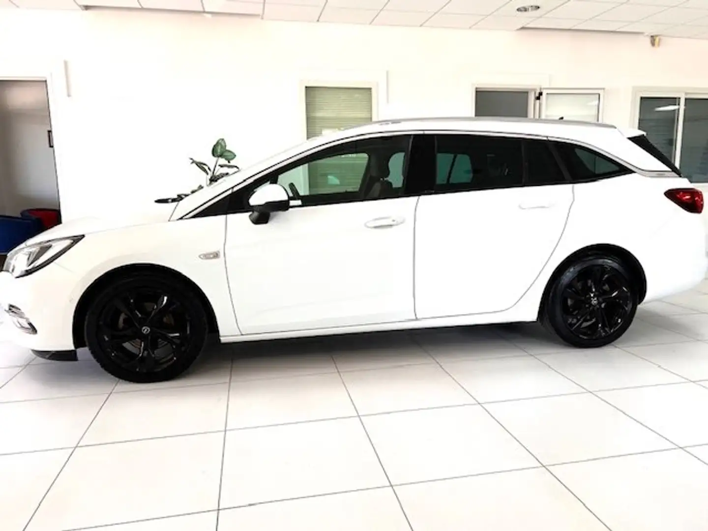 Opel Astra Astra Sports Tourer 1.5 cdti Business Elegance s Blanco - 2