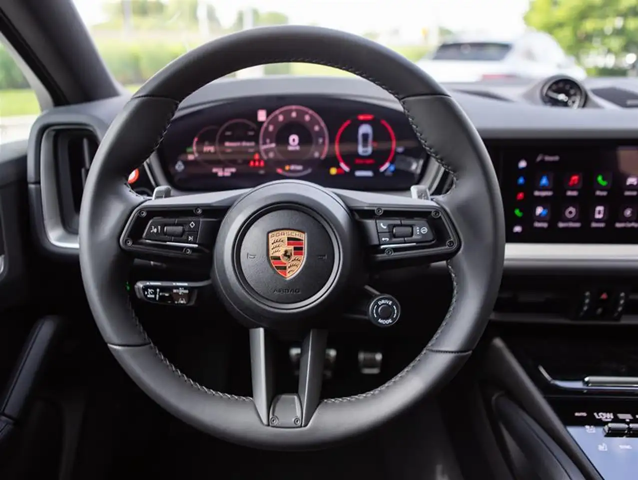 Porsche Cayenne снимка Porsche Cayenne