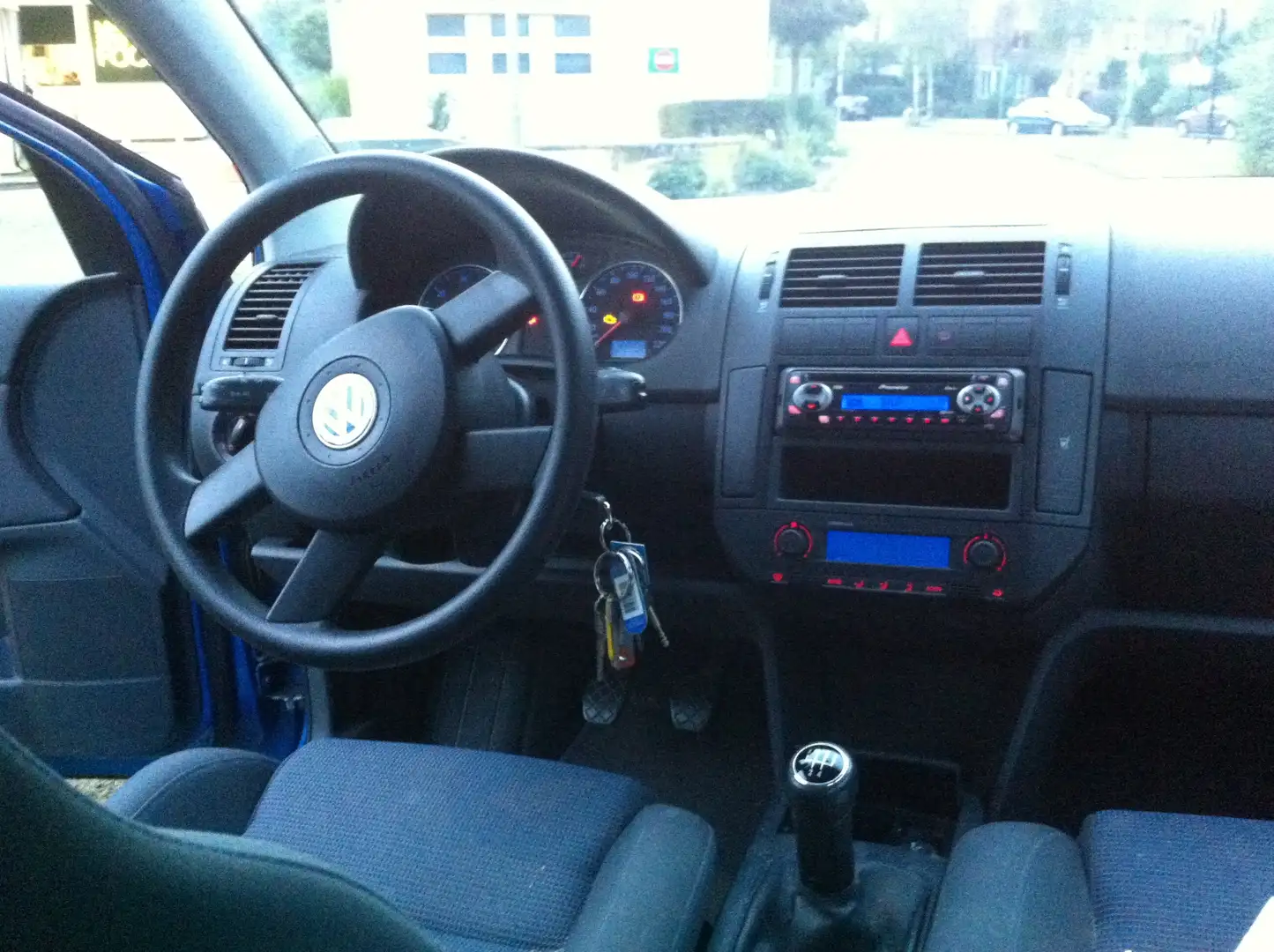 Volkswagen Polo Classic 75 Highline - 2