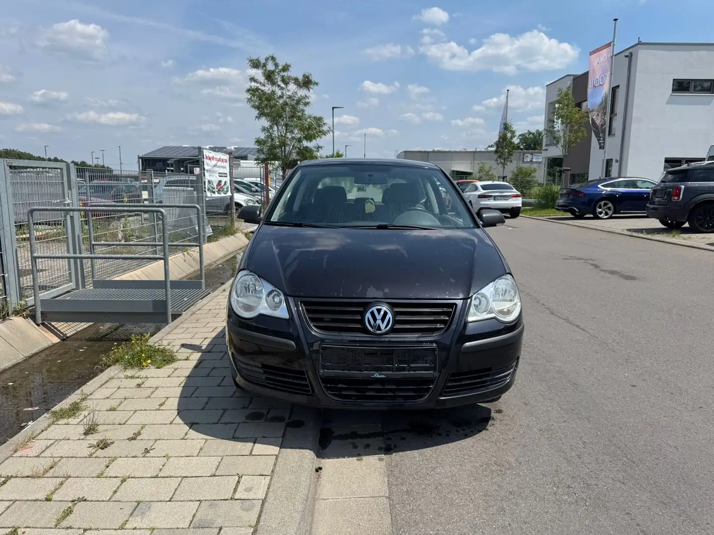 Volkswagen Polo Trendline Noir - 1